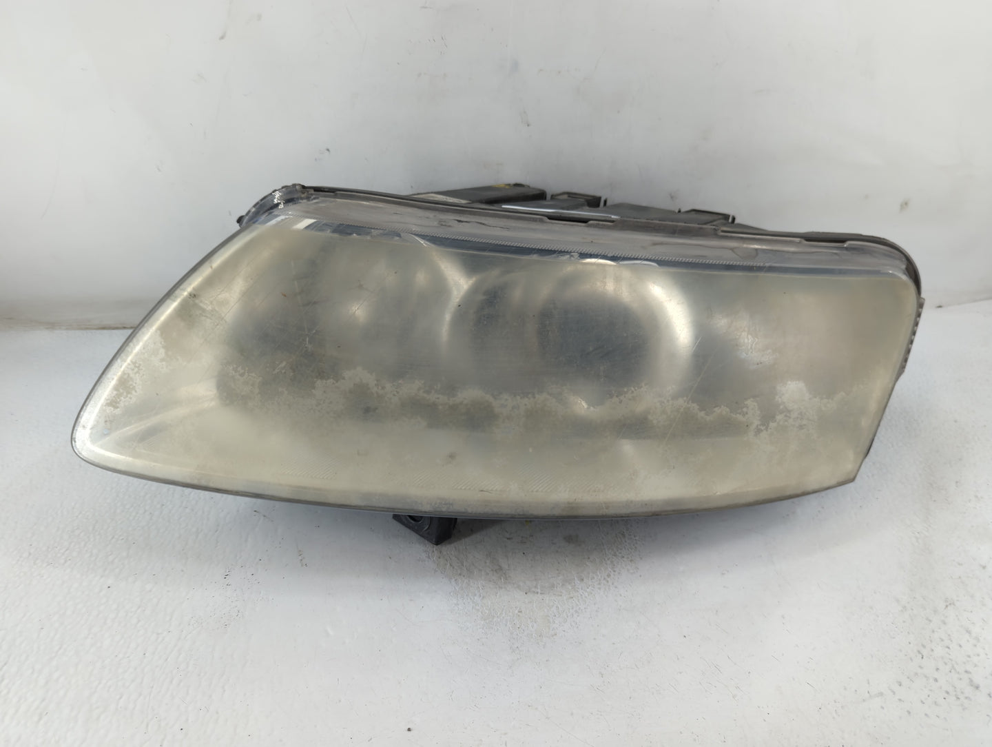 2005-2008 Audi A6 Passenger Right Oem Head Light Headlight Lamp - Oemusedautoparts1.com