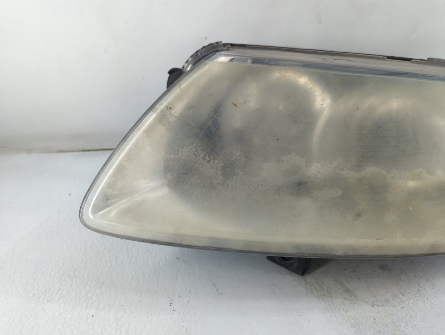 2005-2008 Audi A6 Passenger Right Oem Head Light Headlight Lamp - Oemusedautoparts1.com