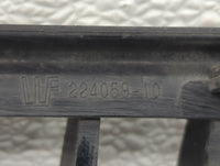 2006-2006 Bmw 325i Front Grille Bumper Not Included 460310 - Oemusedautoparts1.com