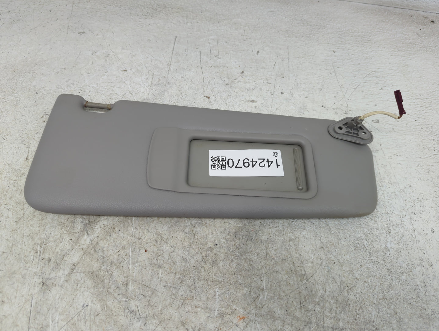 2007-2011 Bmw 328 Sun Visor Shade Replacement Passenger Right Mirror Fits OEM Used Auto Parts - Oemusedautoparts1.com