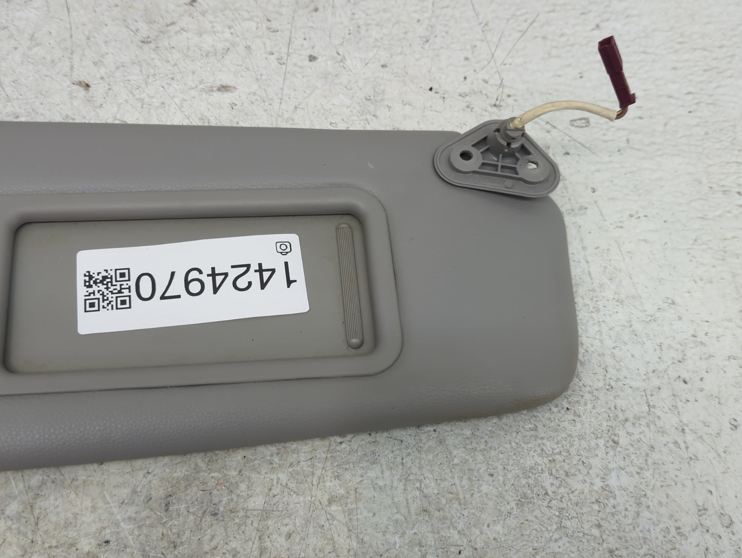 2007-2011 Bmw 328 Sun Visor Shade Replacement Passenger Right Mirror Fits OEM Used Auto Parts - Oemusedautoparts1.com