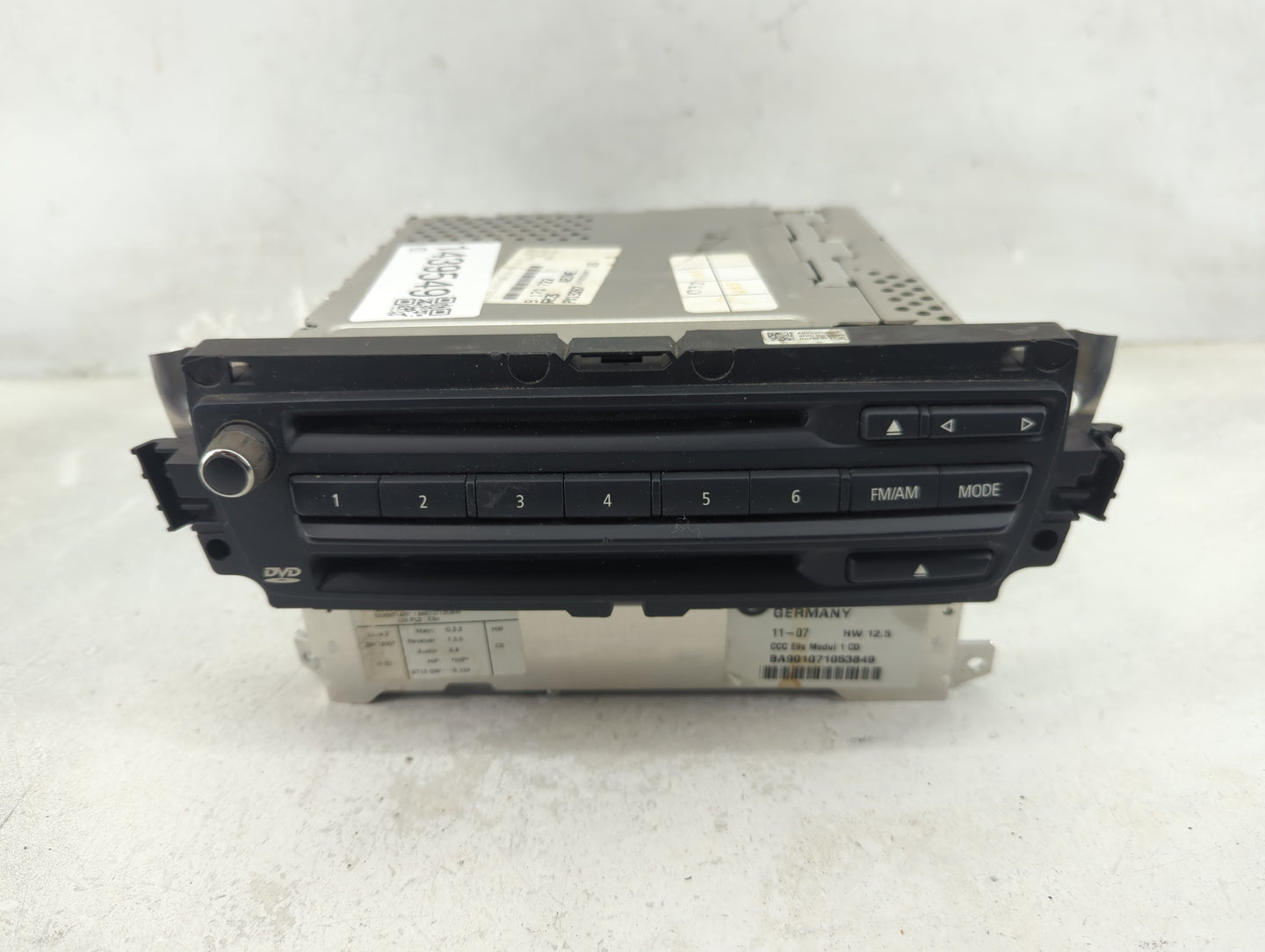 2008-2009 Bmw 328 Radio AM FM Cd Player Receiver Replacement P/N:9170722 BA901071053849 Fits Fits 2008 2009 OEM Used Auto Pa