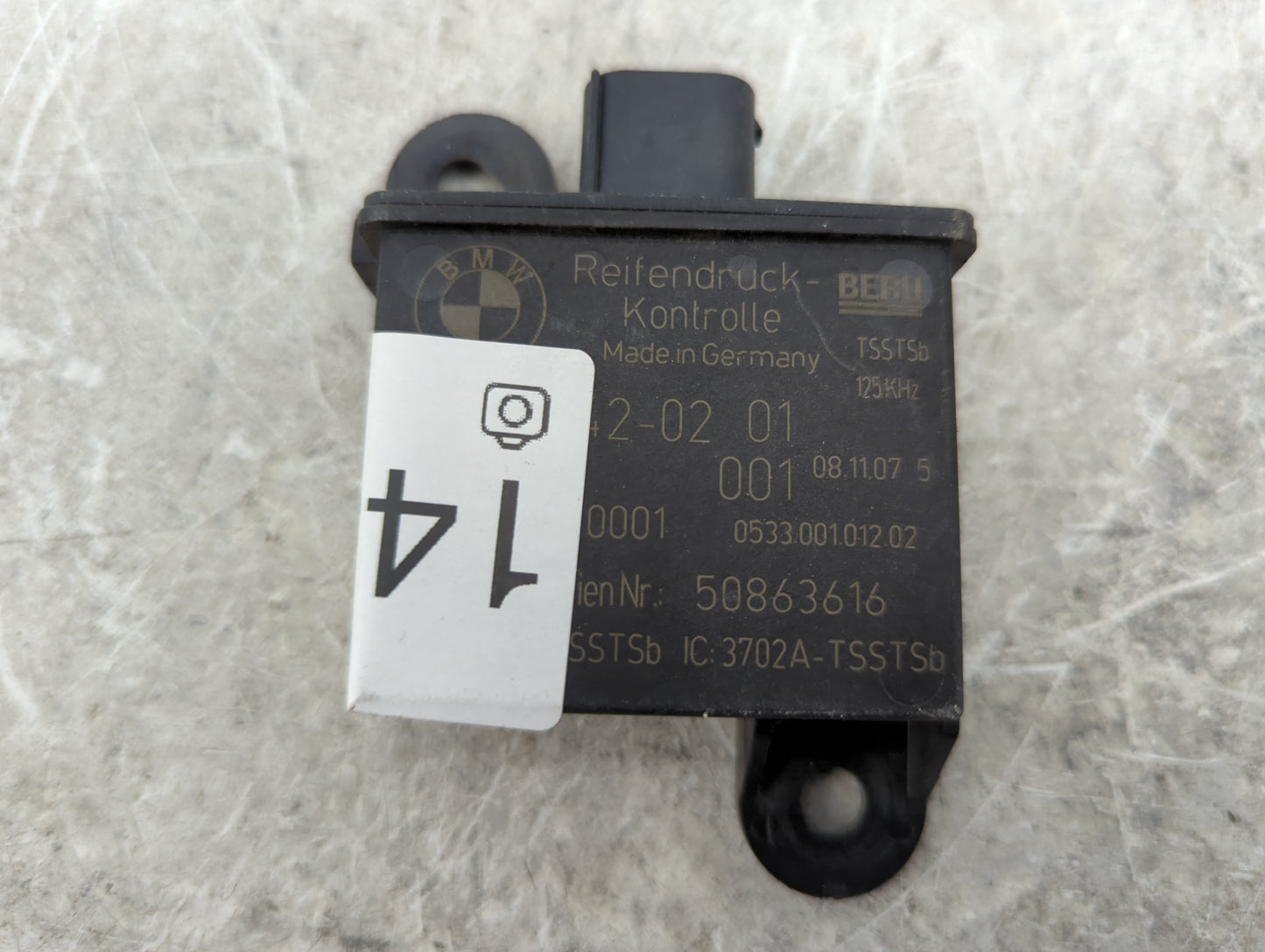 Bmw 328 Fuel Pump Control Module - Oemusedautoparts1.com