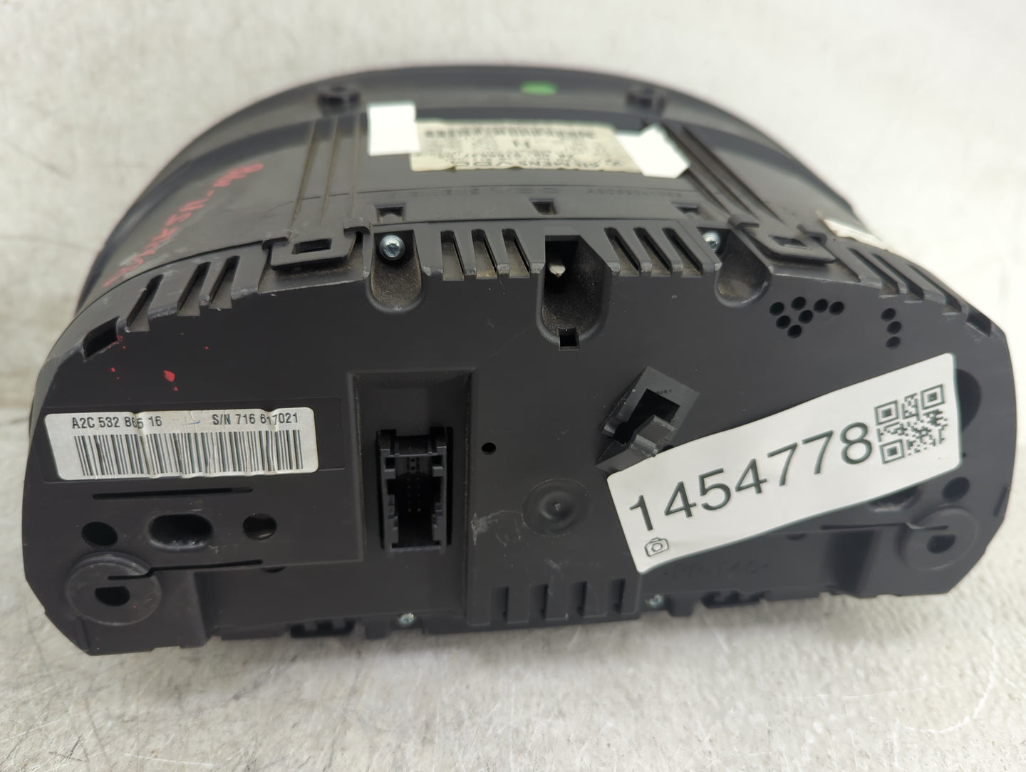 2007-2012 Bmw 328 Instrument Cluster Speedometer Gauges P/N:9166837-02 A2C53280516 Miles:107K Fits OEM Used Auto Parts - Oem