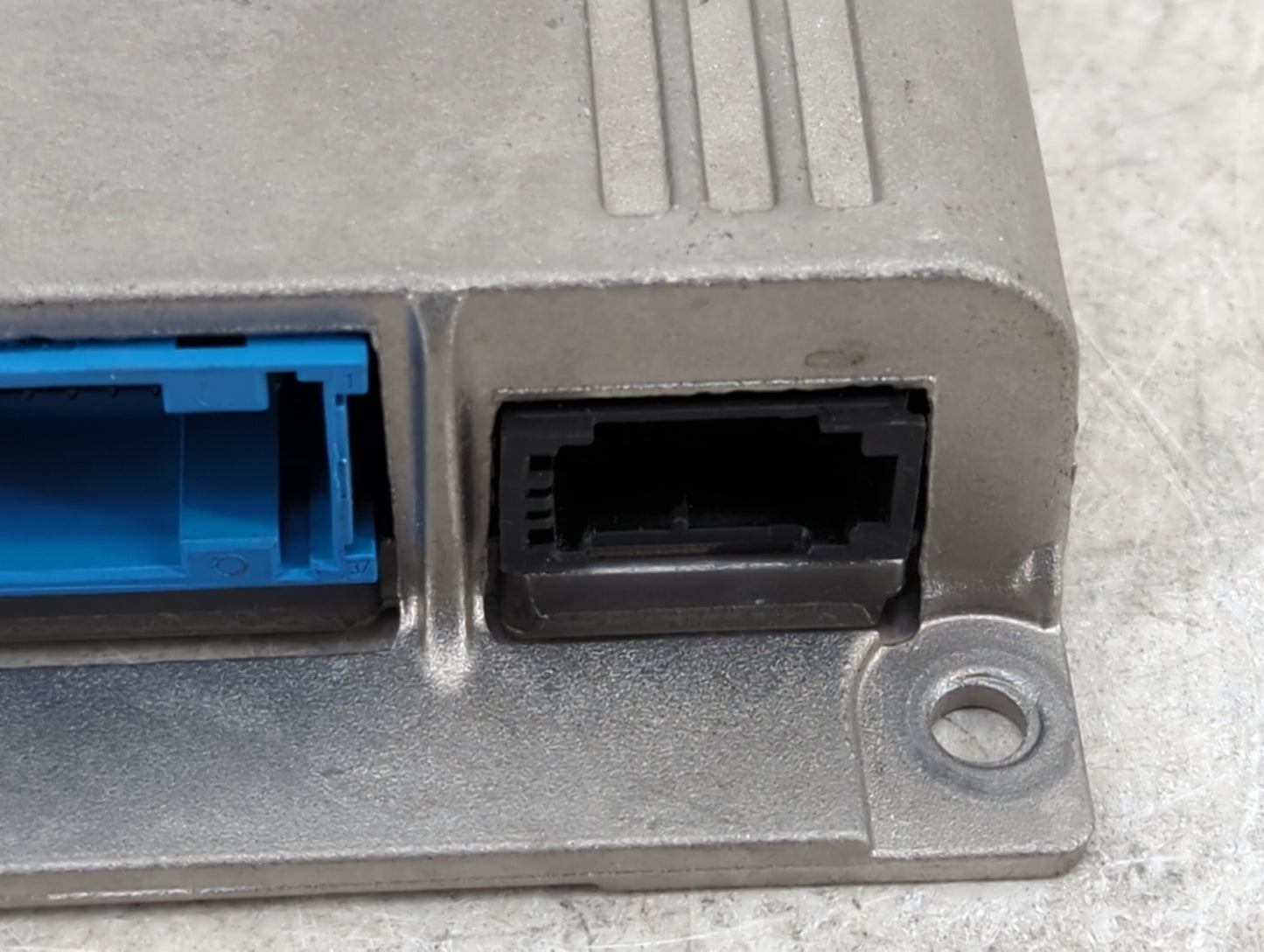 2007-2011 Bmw 328i Communication Control Module - Oemusedautoparts1.com