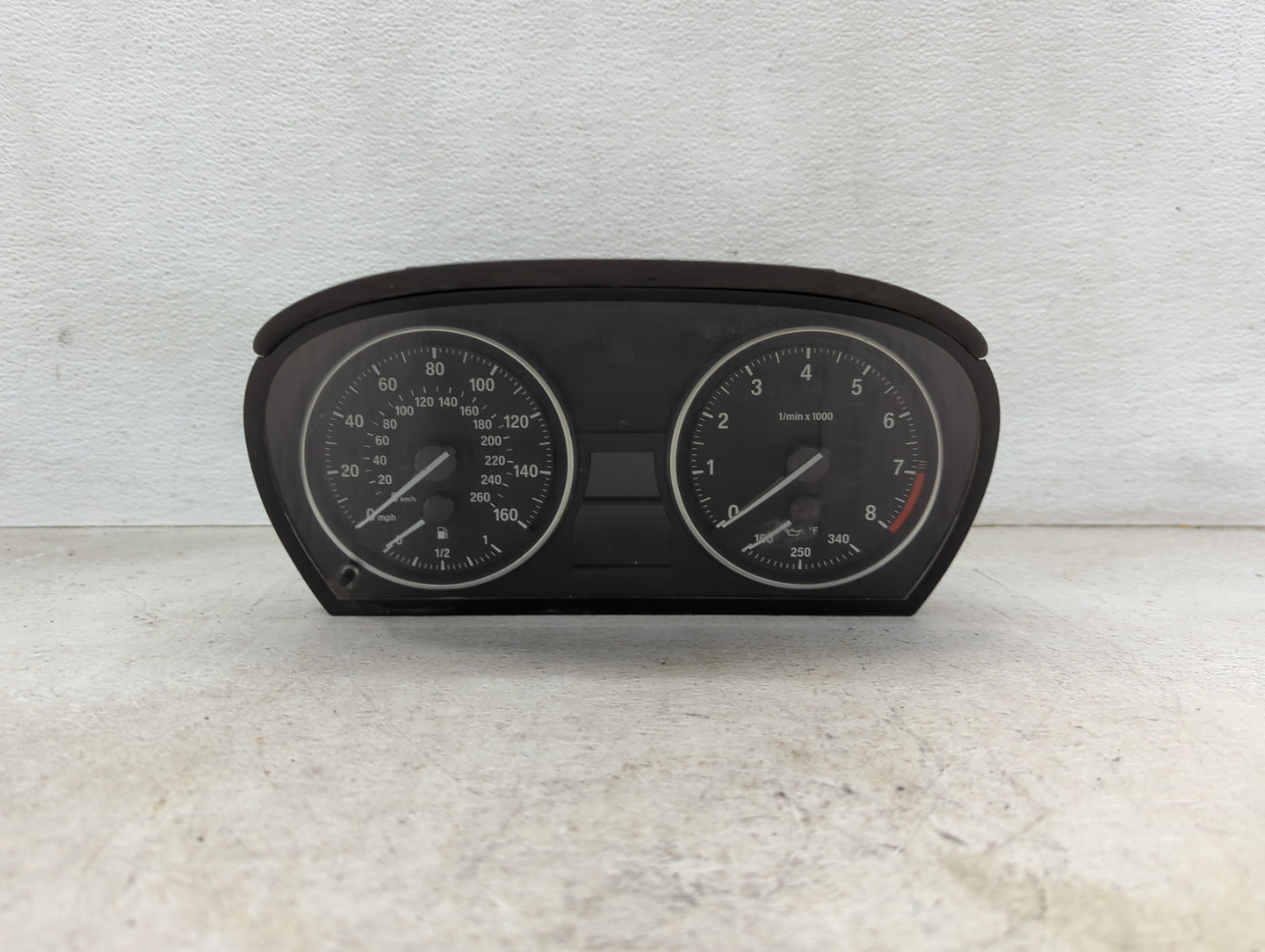 2007-2011 Bmw 328i Instrument Cluster Speedometer Gauges P/N:9166858-02 726607264 Miles:146K Fits Fits 2007 2008 2009 2010 2