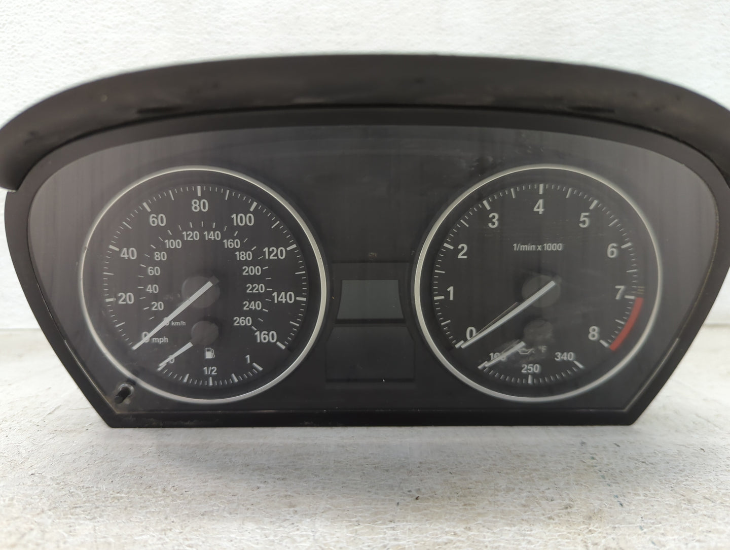 2007-2011 Bmw 328i Instrument Cluster Speedometer Gauges P/N:9166858-02 726607264 Miles:146K Fits Fits 2007 2008 2009 2010 2