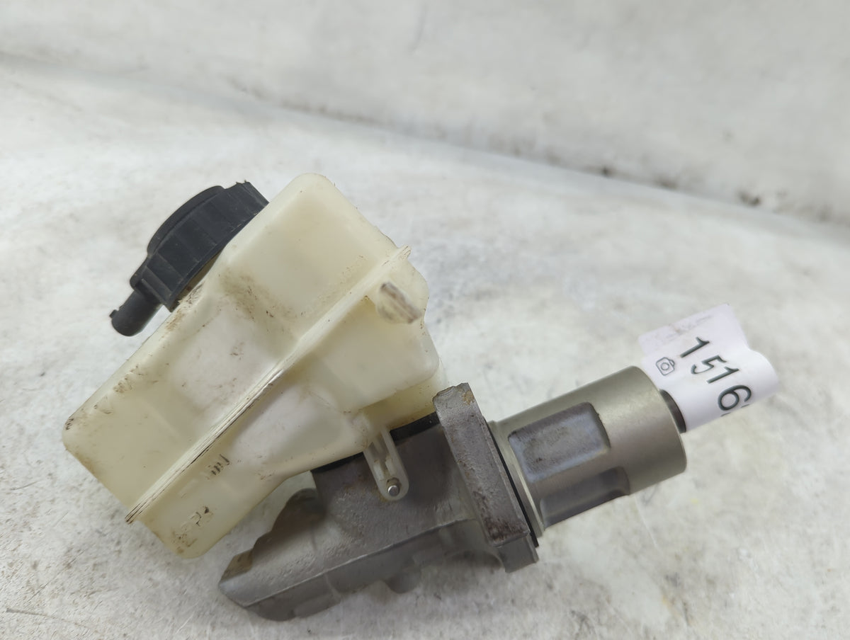2007-2013 Bmw 328i Brake Master Cylinder 1516245 - Oemusedautoparts1.com