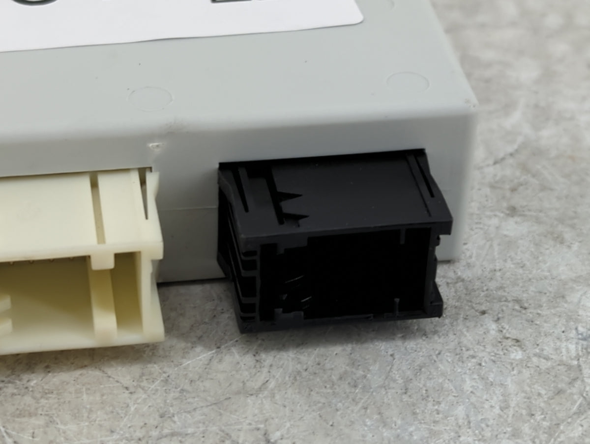 Bmw 328xi Body Control Module Bcm 1452610 - Oemusedautoparts1.com