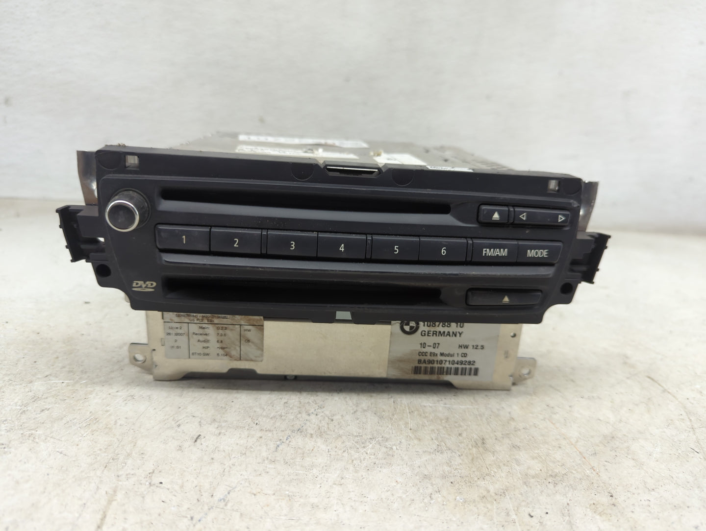 2008-2009 Bmw 328i Radio AM FM Cd Player Receiver Replacement Fits Fits 2008 2009 OEM Used Auto Parts - Oemusedautoparts1.co