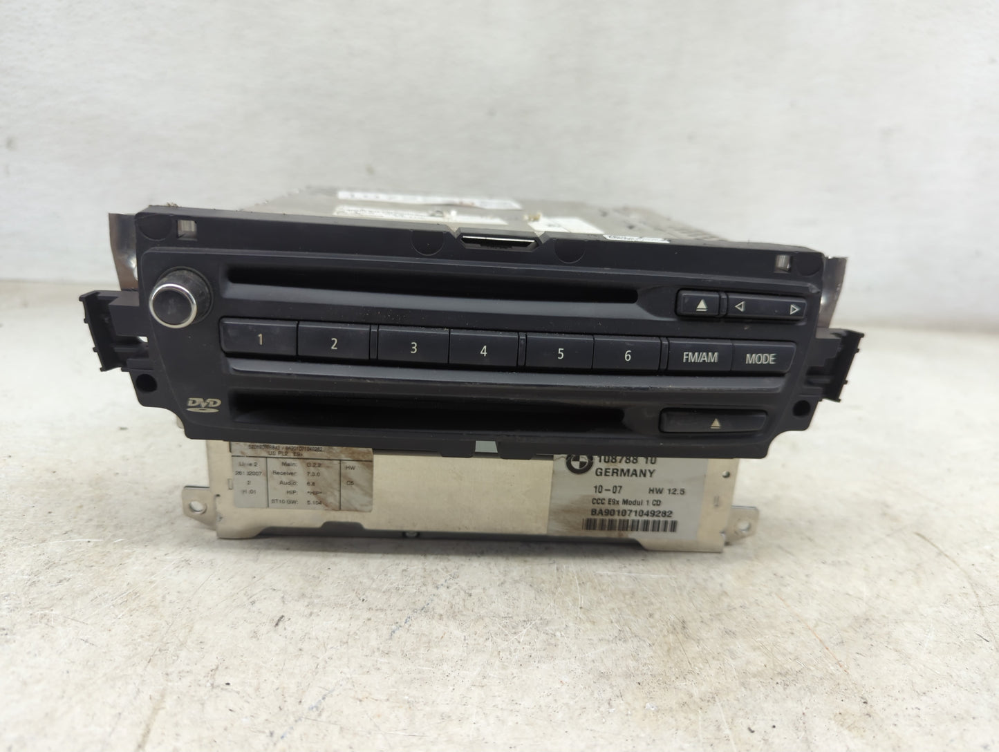 2008-2009 Bmw 328i Radio AM FM Cd Player Receiver Replacement Fits Fits 2008 2009 OEM Used Auto Parts - Oemusedautoparts1.co