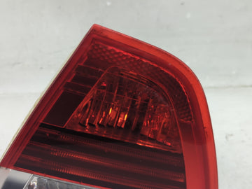 2007-2008 Bmw 328i Tail Light Assembly Passenger Right OEM P/N:6 937 460 Fits Fits 2006 2007 2008 OEM Used Auto Parts