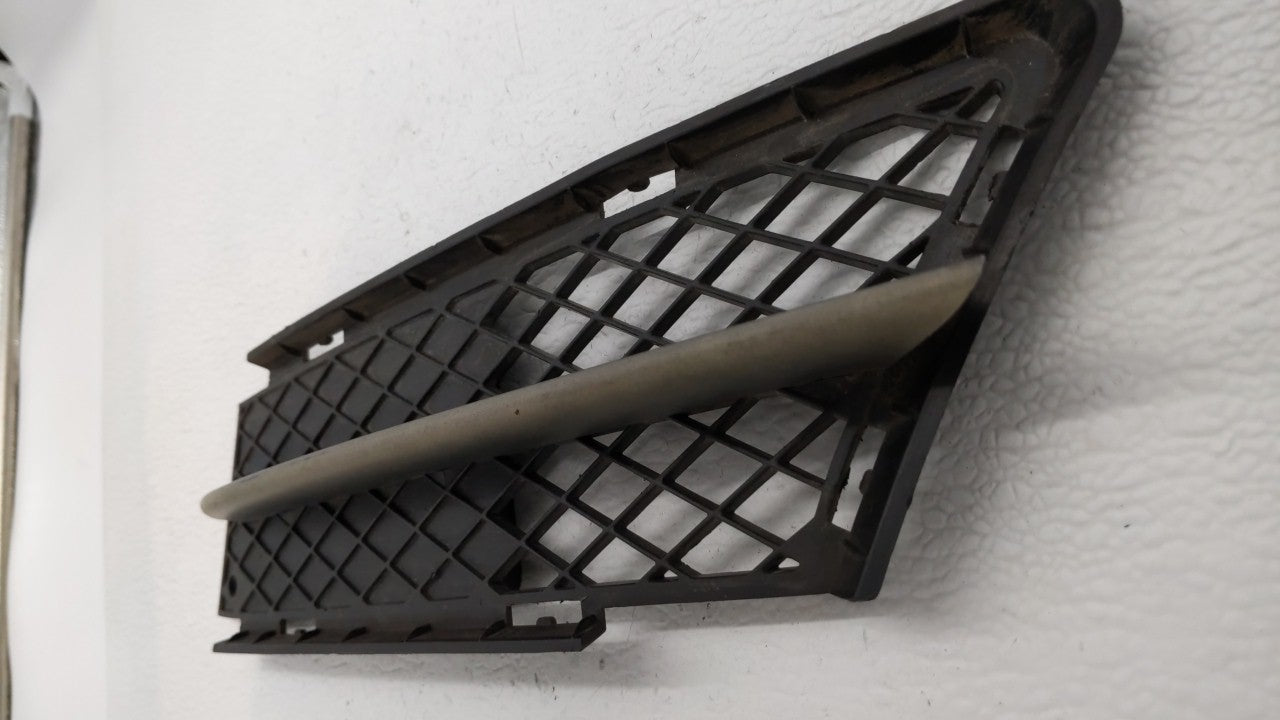 2007-2008 Bmw 328i Front Grille Bumper Not Included - Oemusedautoparts1.com