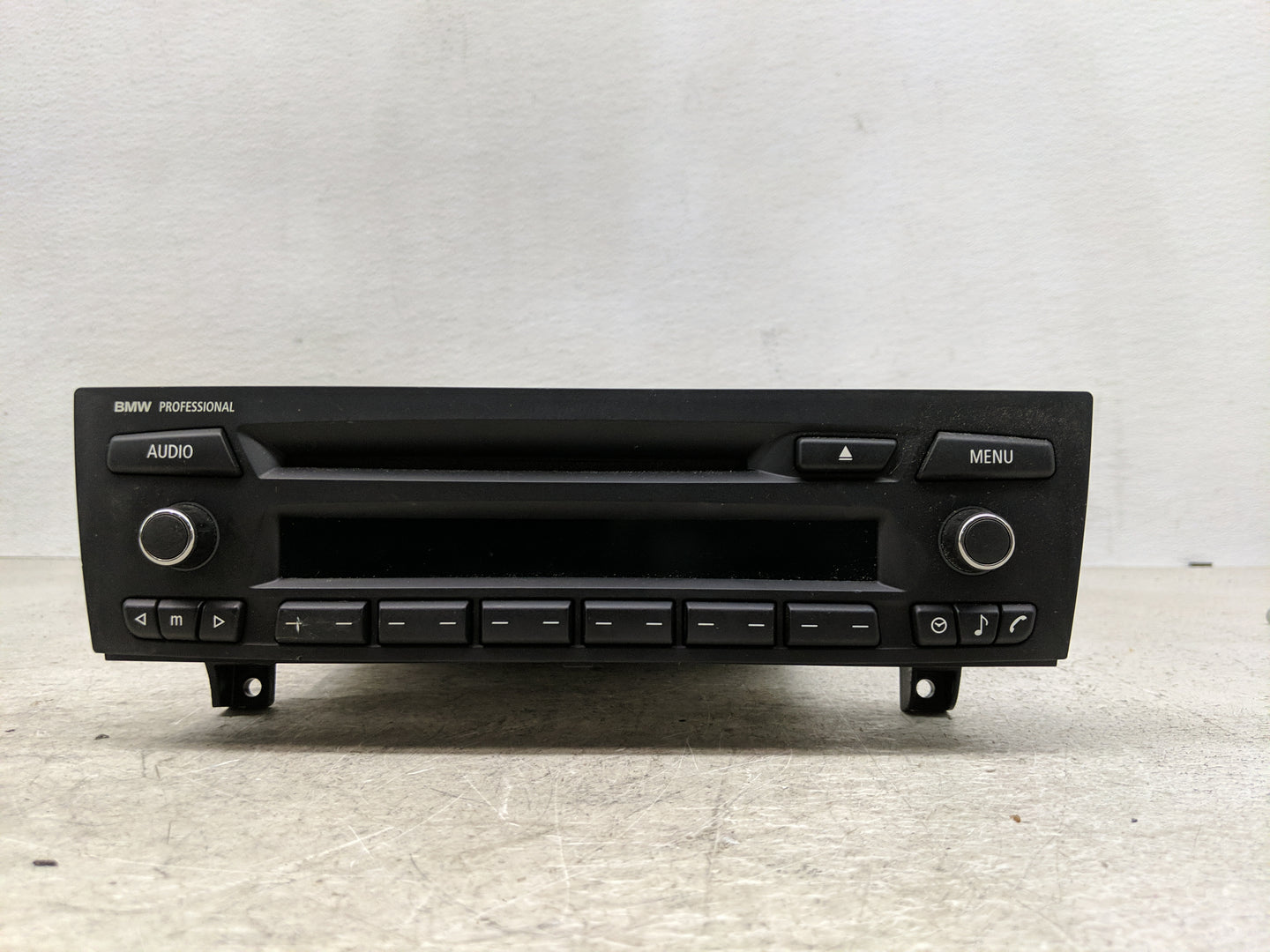 2008-2009 Bmw 328i Radio AM FM Cd Player Receiver Replacement P/N:6512 9178860-03 Fits Fits 2008 2009 OEM Used Auto Parts - 