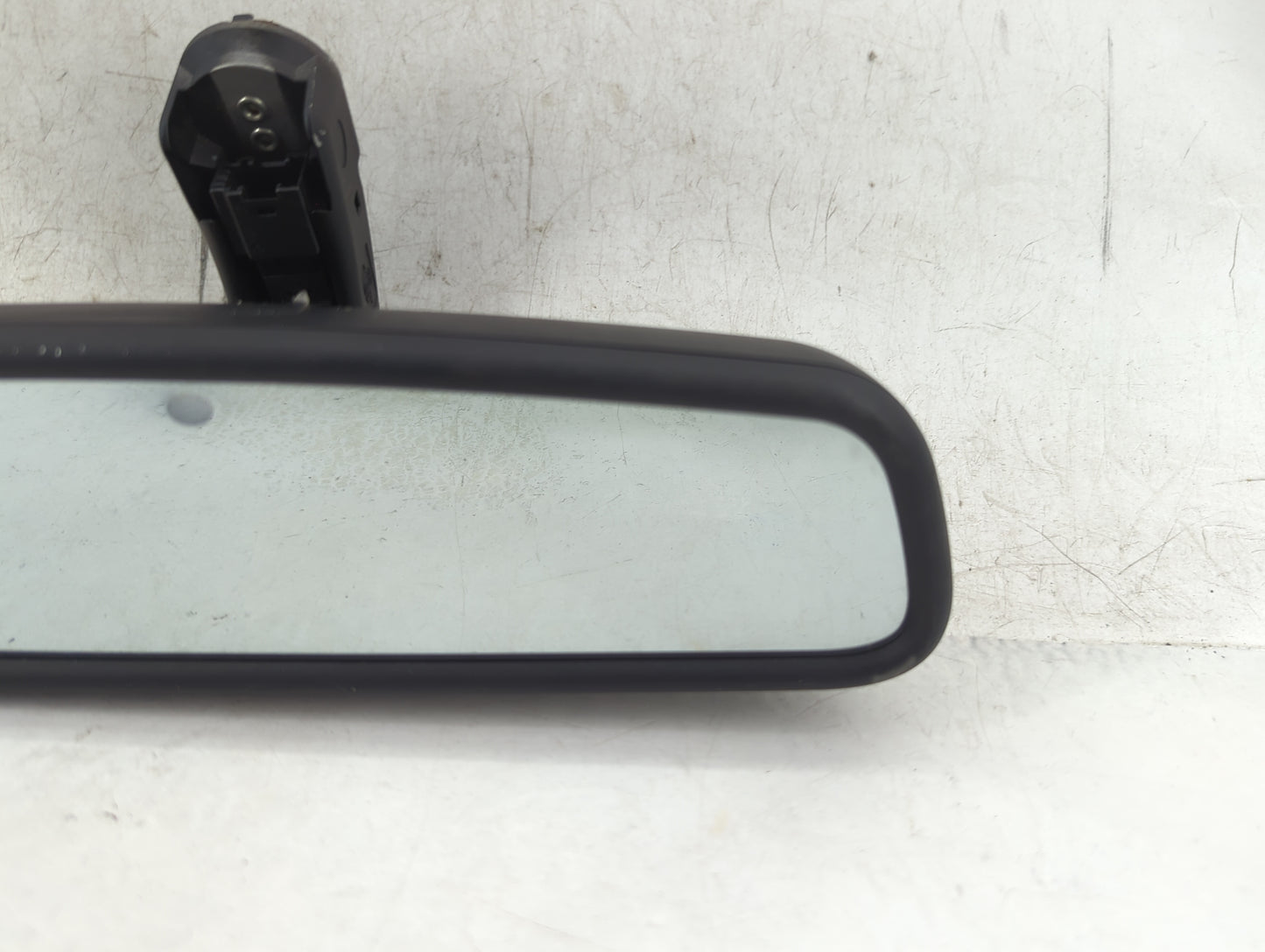2008 Bmw 328i Interior Rear View Mirror Replacement OEM P/N:GNTX-480 Fits OEM Used Auto Parts - Oemusedautoparts1.com