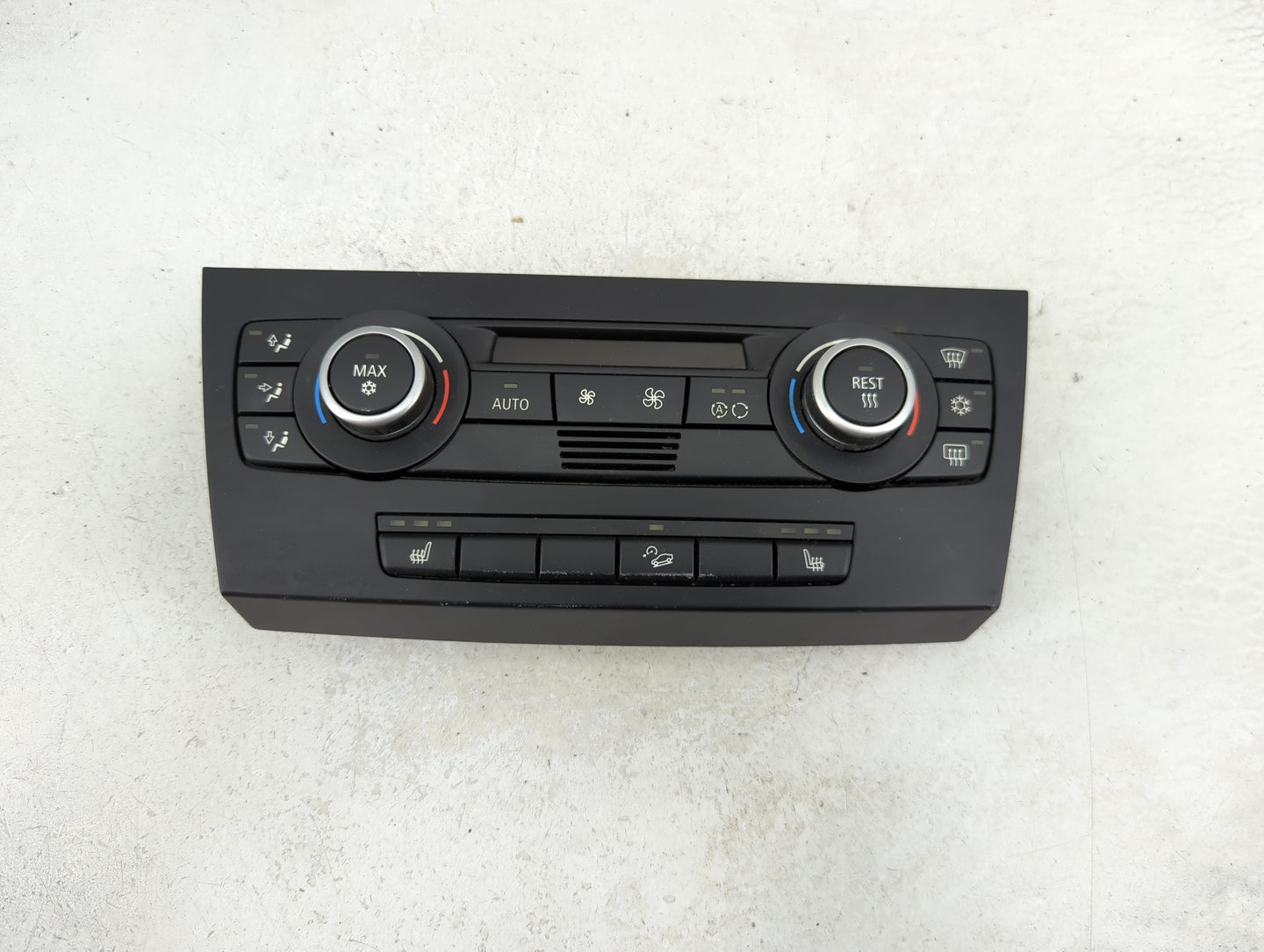 2007-2009 Bmw 328i Climate Control Module Temperature AC/Heater Replacement P/N:9162983-01 Fits Fits 2007 2008 2009 OEM Used