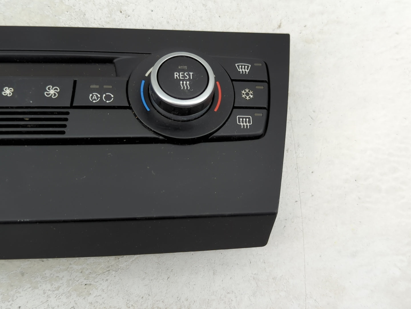 2007-2009 Bmw 328i Climate Control Module Temperature AC/Heater Replacement P/N:9162983-01 Fits Fits 2007 2008 2009 OEM Used