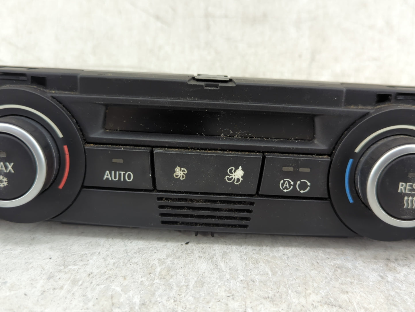 2007-2009 Bmw 328i Climate Control Module Temperature AC/Heater Replacement P/N:9182287-01 Fits Fits 2007 2008 2009 OEM Used
