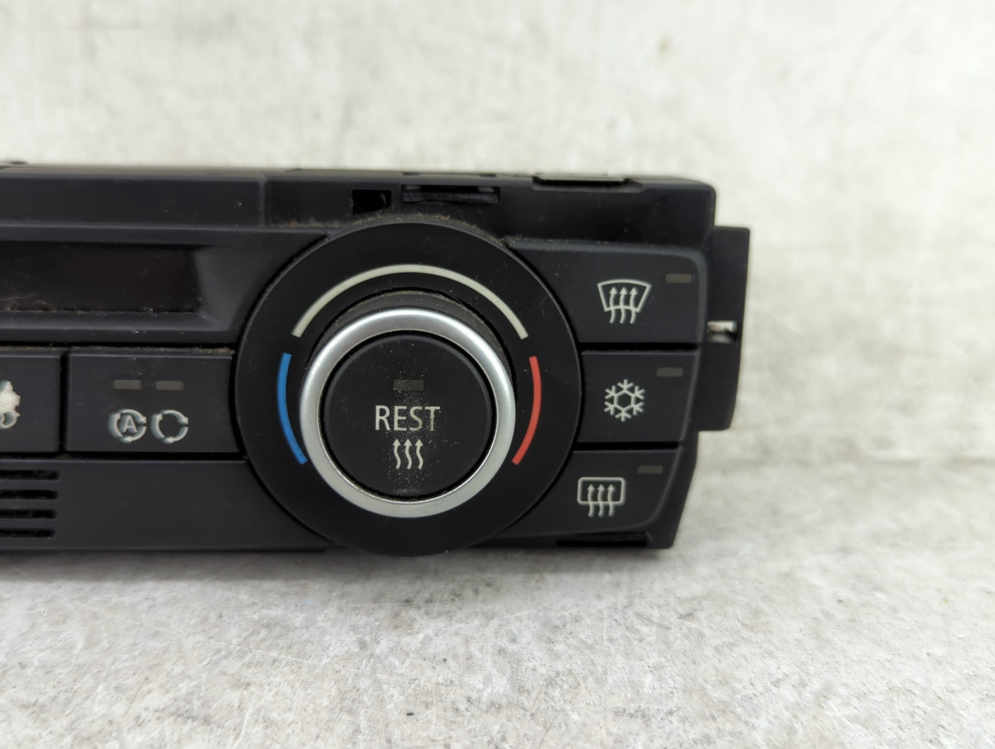 2007-2009 Bmw 328i Climate Control Module Temperature AC/Heater Replacement P/N:9182287-01 Fits Fits 2007 2008 2009 OEM Used