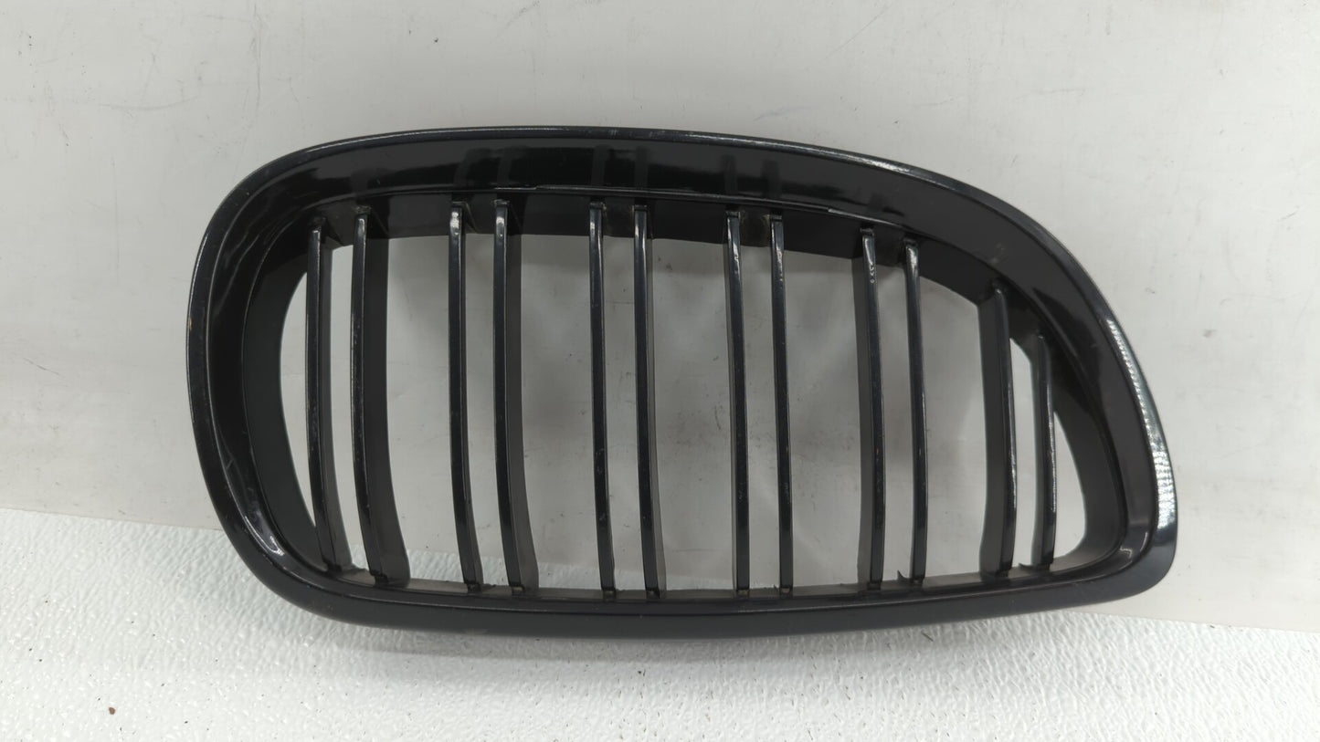 2007-2010 Bmw 328i Front Grille Bumper Not Included - Oemusedautoparts1.com