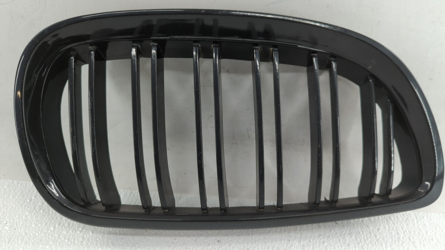 2007-2010 Bmw 328i Front Grille Bumper Not Included - Oemusedautoparts1.com