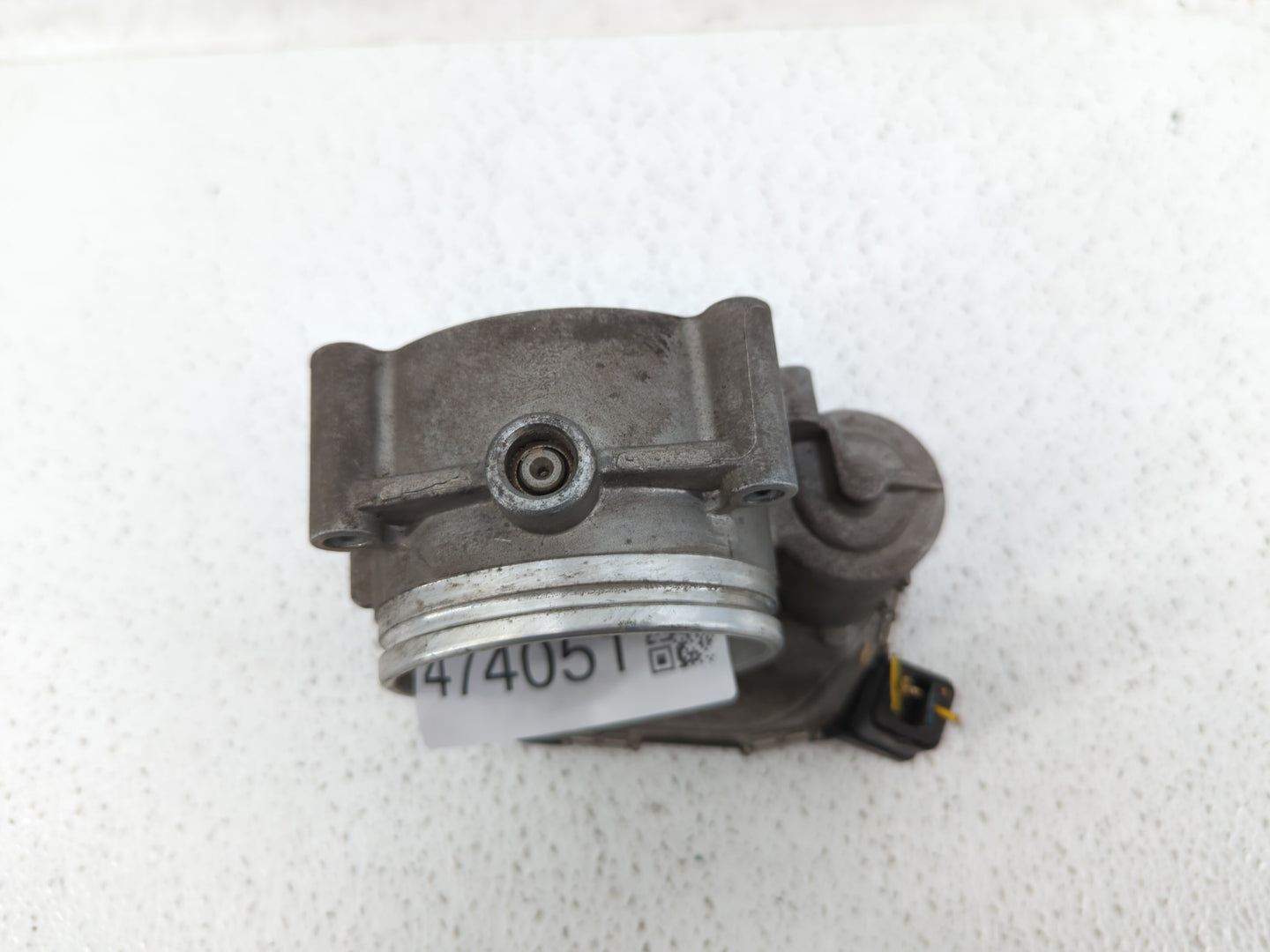 2007-2013 Bmw 328i Throttle Body P/N:1354 7556118-04 1354 7556118-03 Fits Fits 2007 2008 2009 2010 2011 2012 2013 OEM Used A