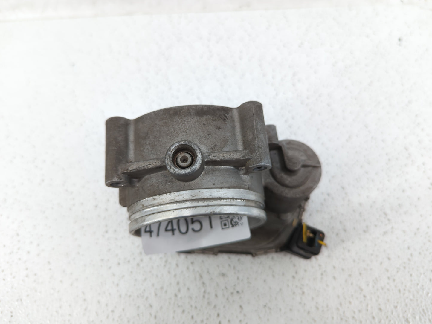2007-2013 Bmw 328i Throttle Body P/N:1354 7556118-04 1354 7556118-03 Fits Fits 2007 2008 2009 2010 2011 2012 2013 OEM Used A