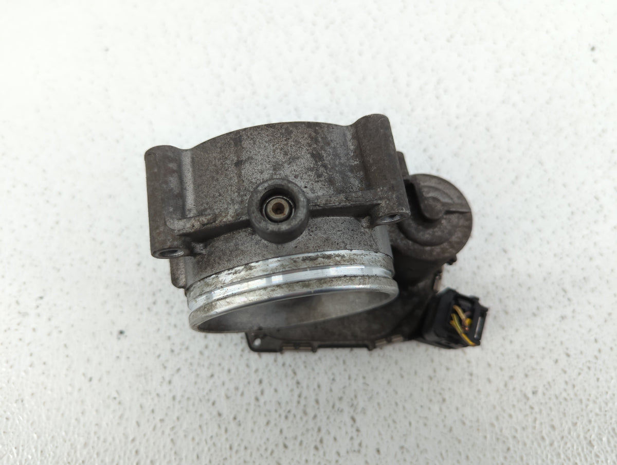2007-2013 Bmw 328i Throttle Body P/N:7 556 118 1354 7556118-04, 1354 7556118-03 Fits Fits 2007 2008 2009 2010 2011 2012 2013