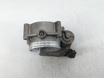 2007-2013 Bmw 328i Throttle Body P/N:7 556 118 Fits Fits 2007 2008 2009 2010 2011 2012 2013 OEM Used Auto Parts