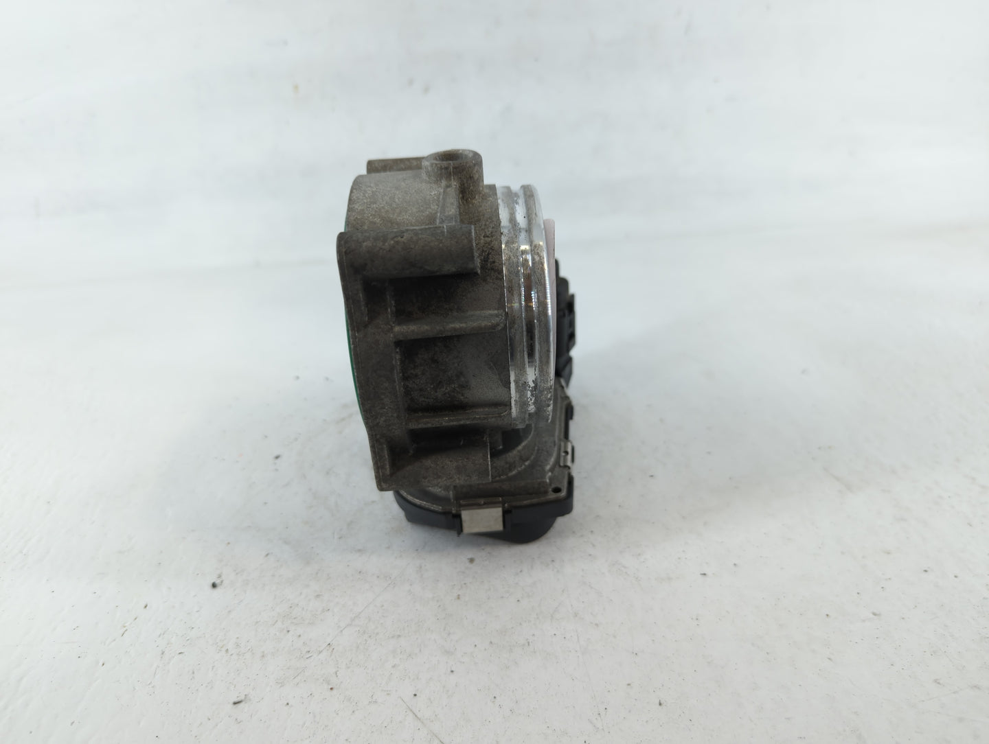 2007-2013 Bmw 328i Throttle Body P/N:7 556 118 0-01 A2C53112155 Fits Fits 2007 2008 2009 2010 2011 2012 2013 OEM Used Auto P
