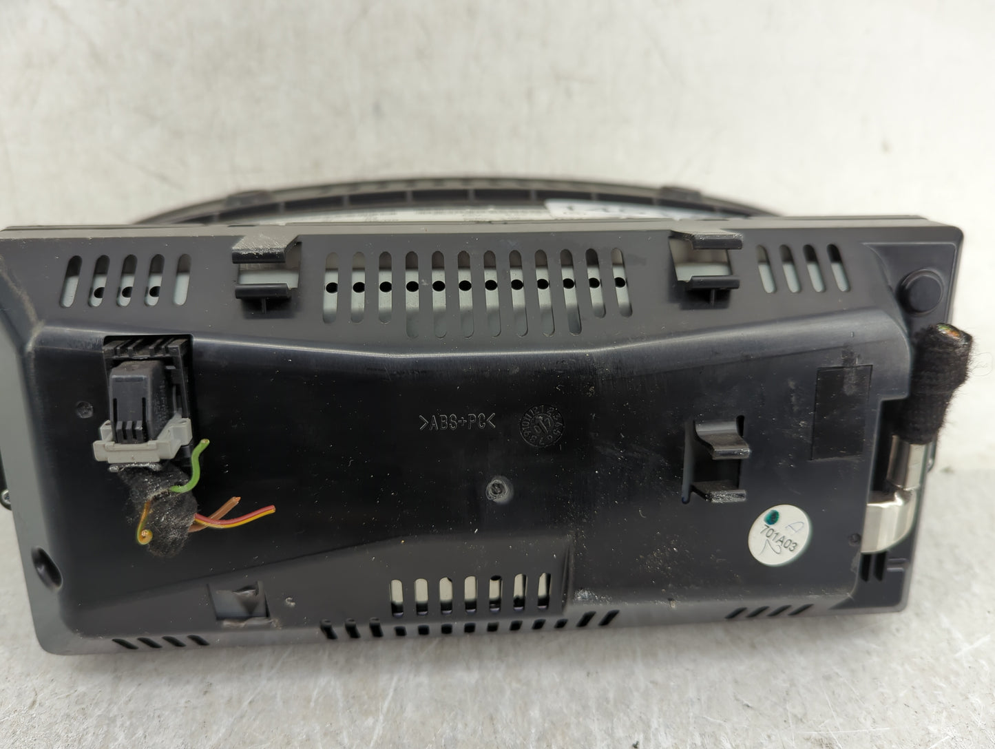 Bmw 335 Information Display Screen - Oemusedautoparts1.com