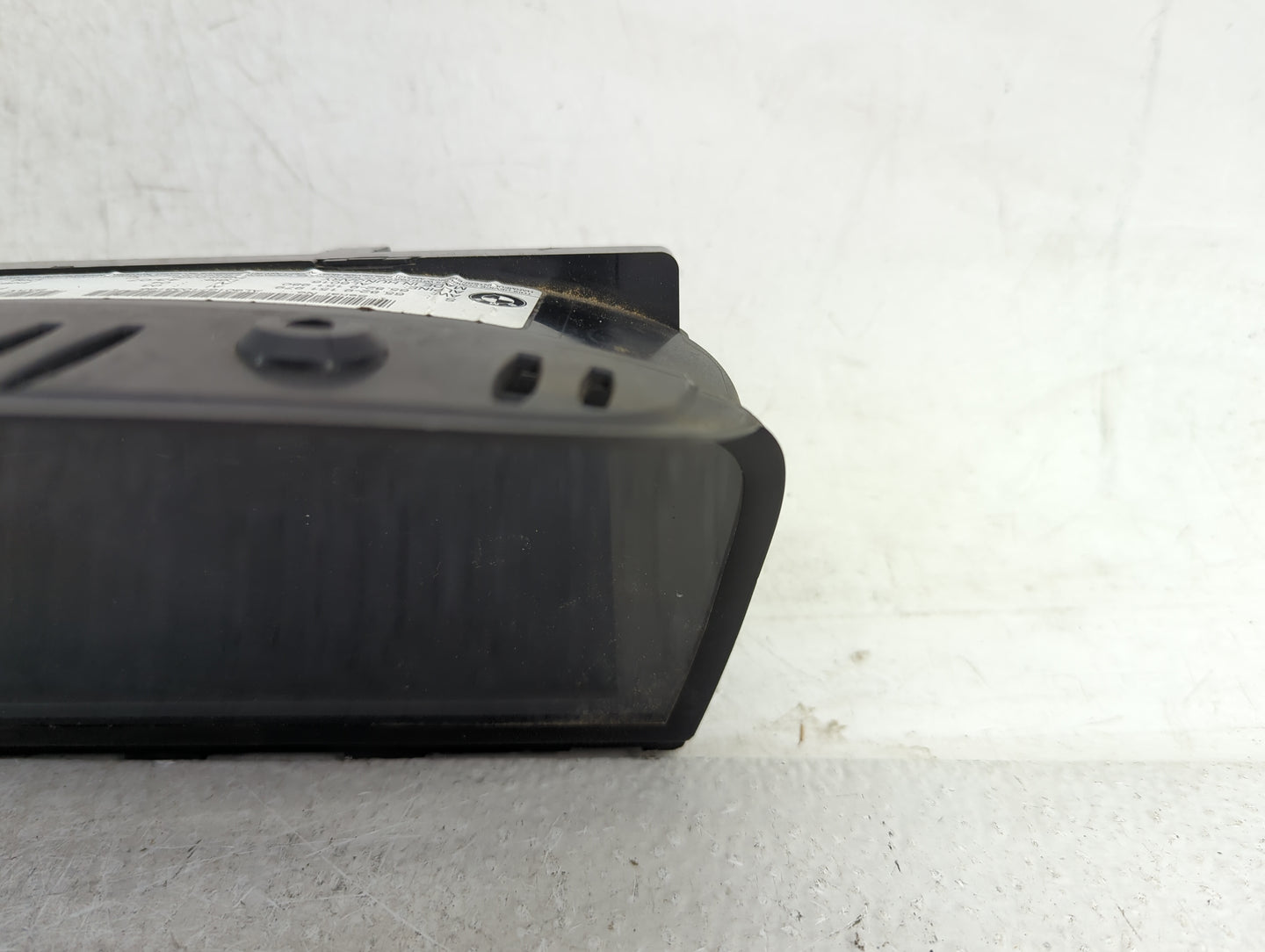 Bmw 335 Information Display Screen - Oemusedautoparts1.com