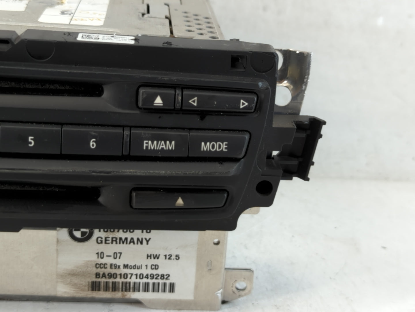2007-2008 Bmw 335i Radio AM FM Cd Player Receiver Replacement P/N:6583 9170722-01 Fits Fits 2007 2008 2009 OEM Used Auto Par