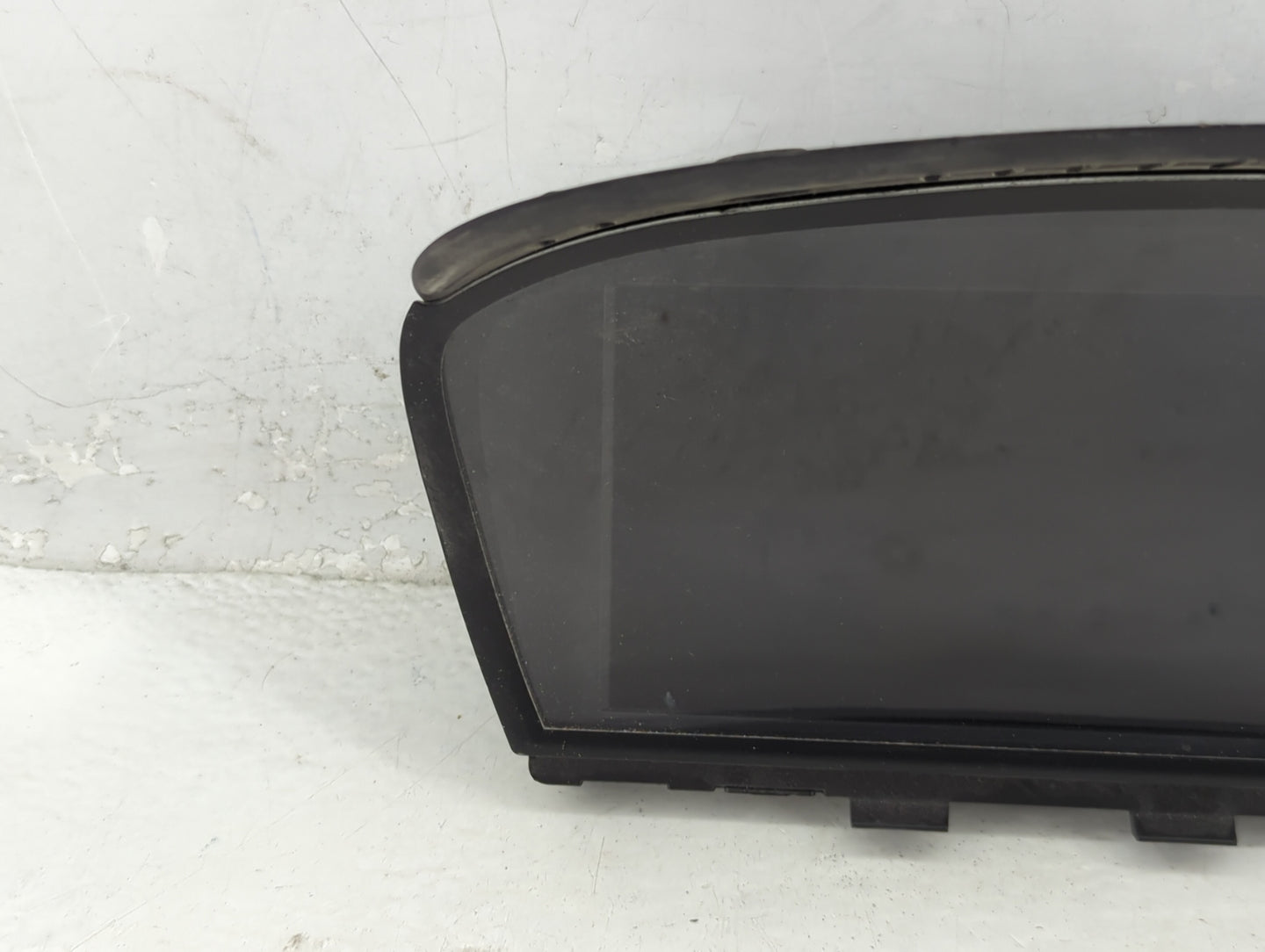 2007-2008 Bmw 335i Information Display Screen - Oemusedautoparts1.com
