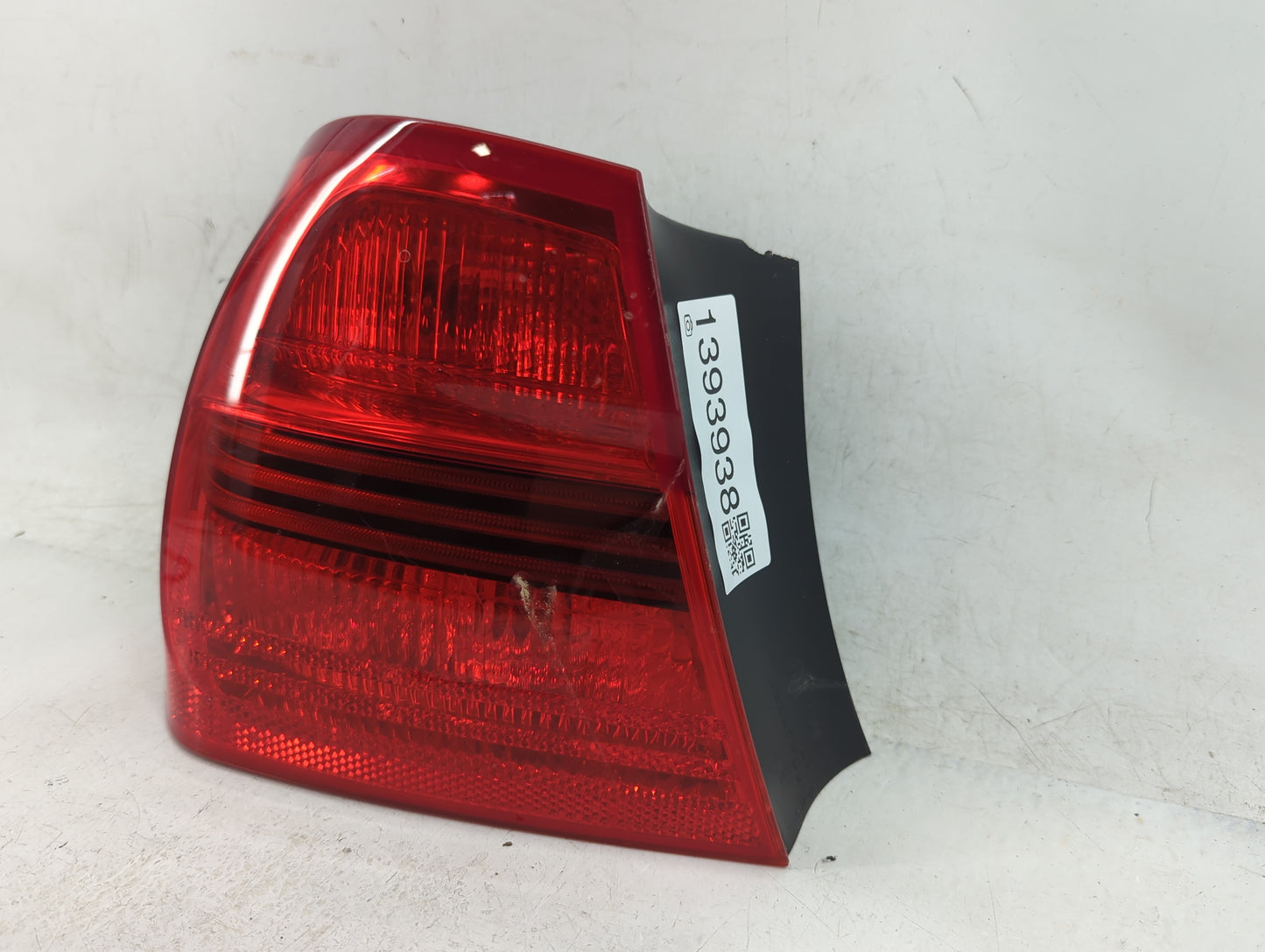 2007-2010 Bmw 335i Tail Light Assembly Passenger Right OEM P/N:276301L Fits Fits 2007 2008 2009 2010 OEM Used Auto Parts - O