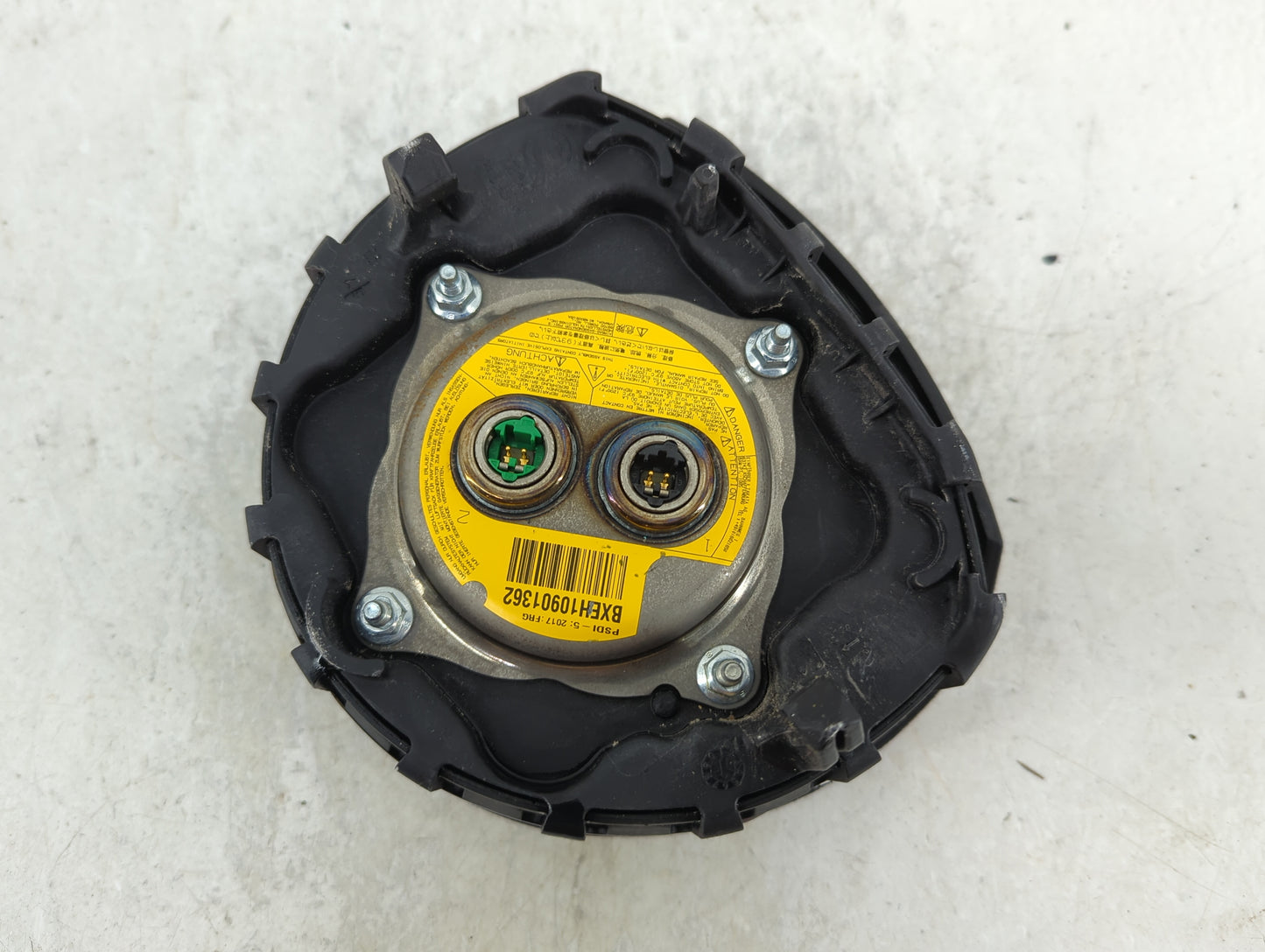 2007-2013 Bmw 335i Air Bag Driver Left Steering Wheel Mounted P/N:6884314 Fits Fits 2007 2008 2009 2010 2011 2012 2013 OEM U