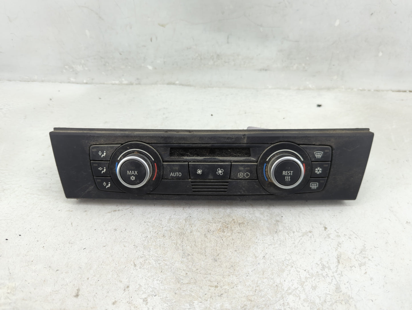 2007-2009 Bmw 335i Climate Control Module Temperature AC/Heater Replacement P/N:9182287-01 Fits Fits 2007 2008 2009 OEM Used