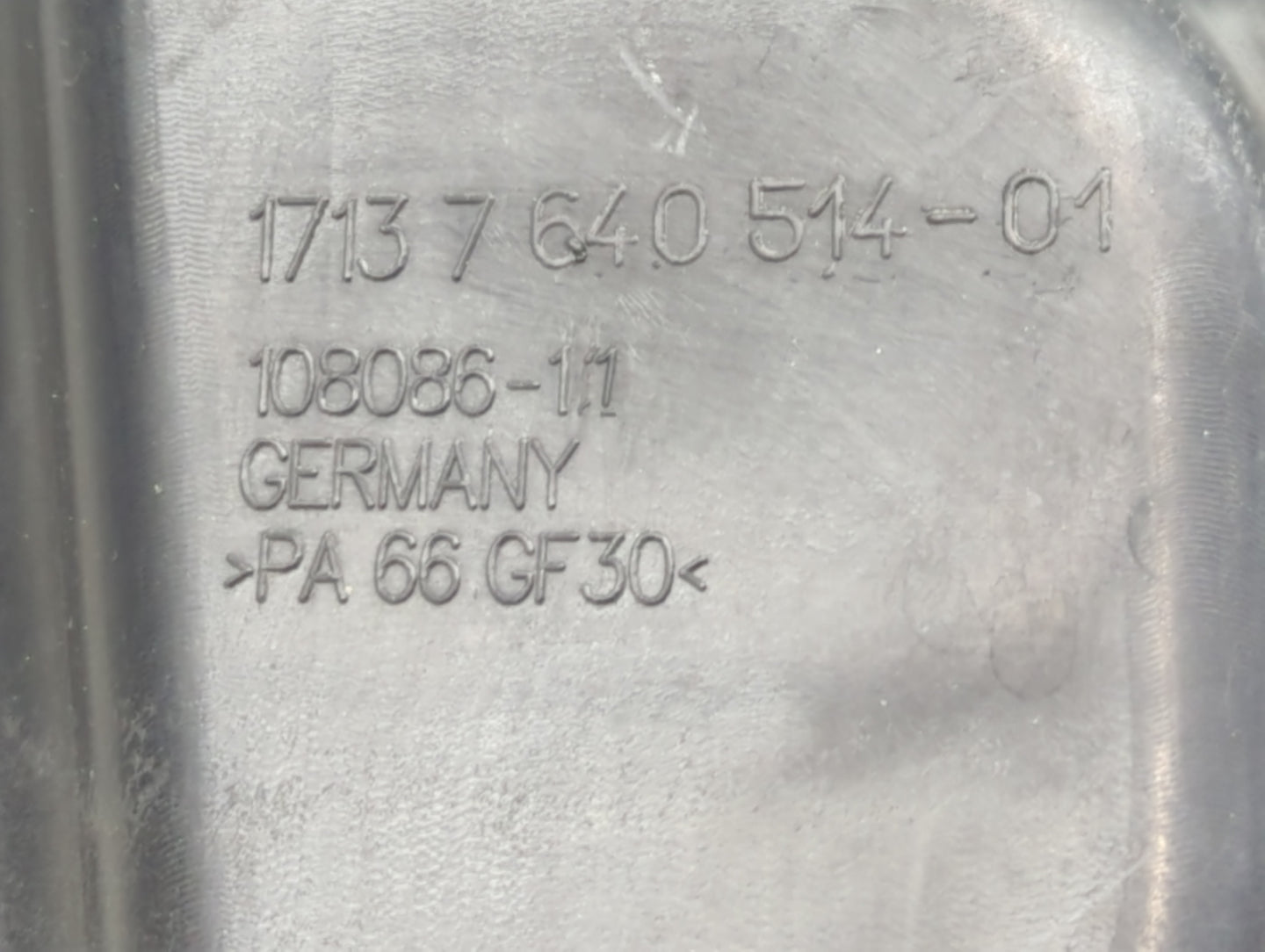 Bmw 335i Windshield Washer Fluid Reservoir Bottle Oem - Oemusedautoparts1.com