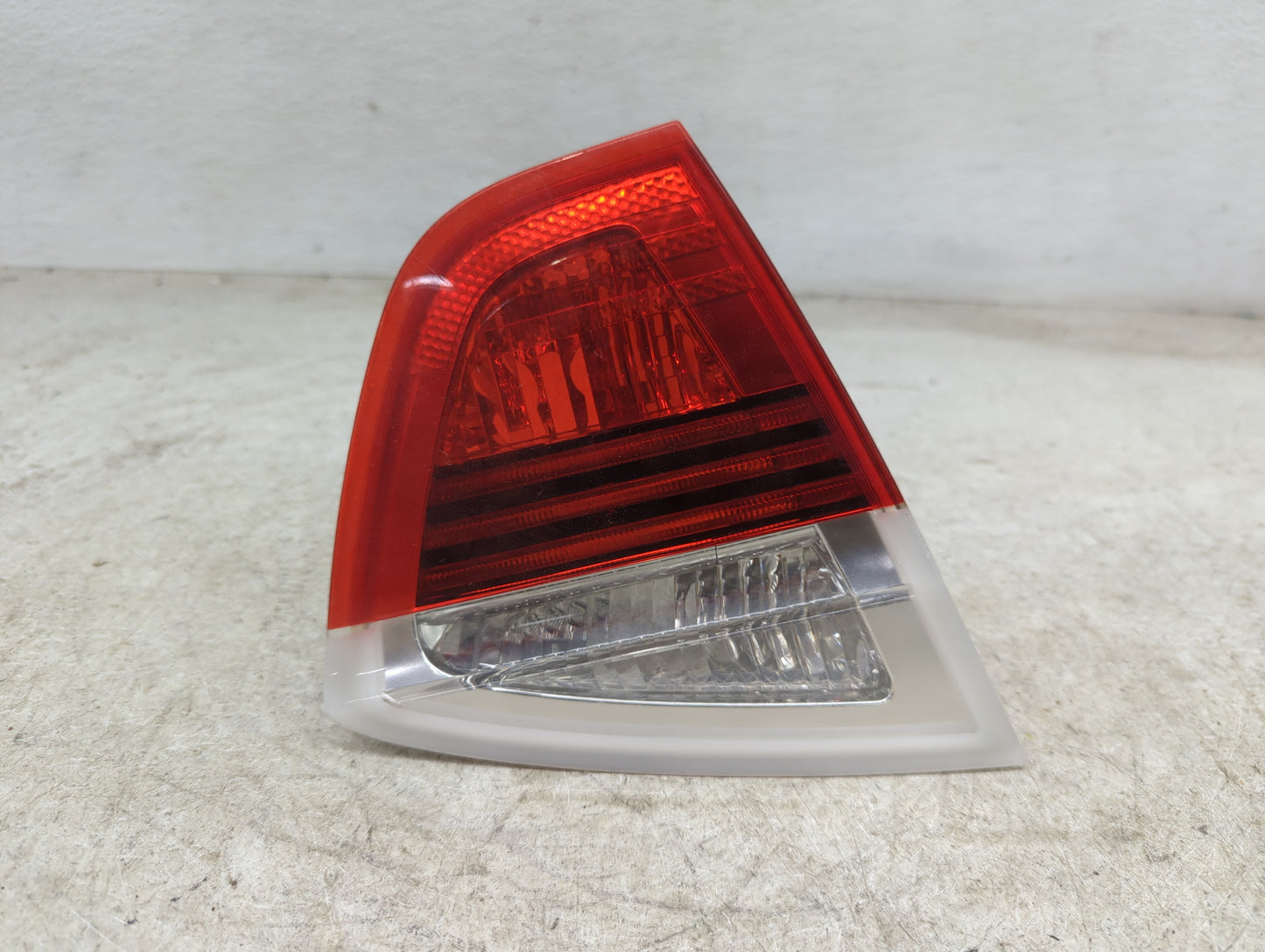 2007-2008 Bmw 335i Tail Light Assembly Passenger Right OEM Fits Fits 2006 2007 2008 OEM Used Auto Parts - Oemusedautoparts1.