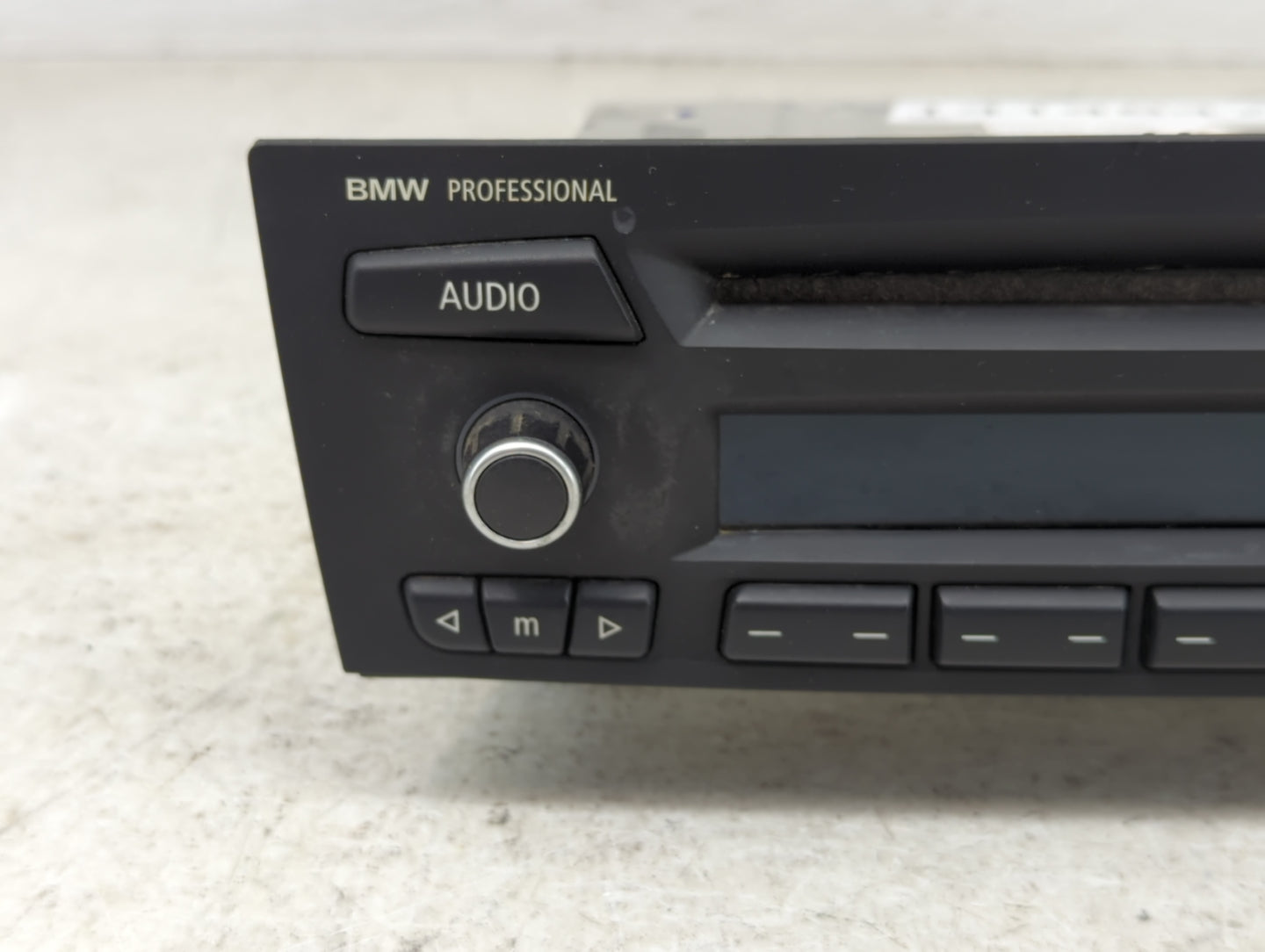2008-2009 Bmw 335i Radio AM FM Cd Player Receiver Replacement P/N:6512 9242503-01 Fits Fits 2008 2009 OEM Used Auto Parts - 