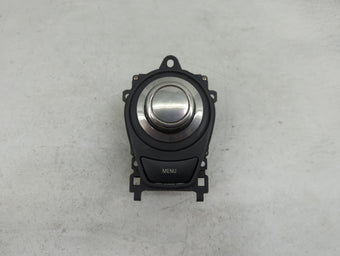 compare product 2008 Bmw 335i Radio AM FM Cd Player Receiver Replacement P/N:9125348-01 Fits OEM Used Auto Parts