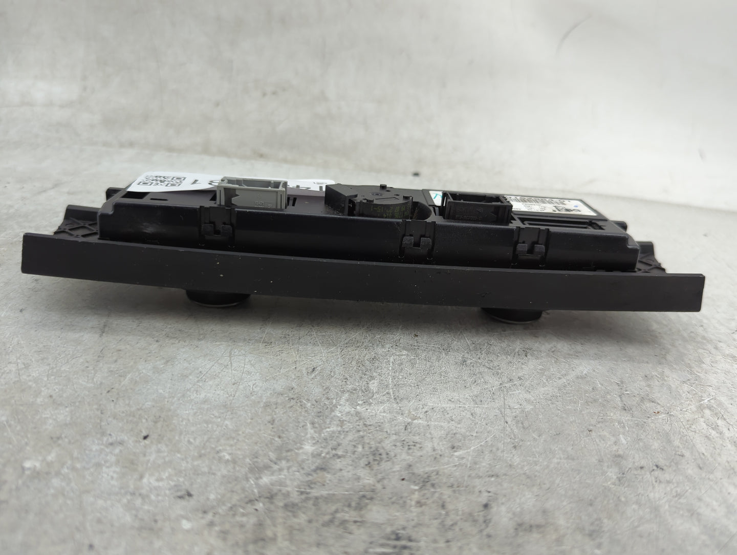 2007-2010 Bmw 335i Climate Control Module Temperature AC/Heater Replacement P/N:9162984-01 Fits Fits 2007 2008 2009 2010 OEM