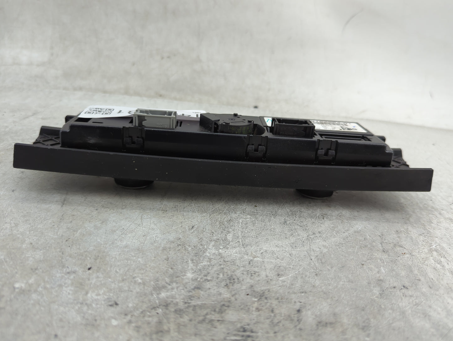 2007-2010 Bmw 335i Climate Control Module Temperature AC/Heater Replacement P/N:9162984-01 Fits Fits 2007 2008 2009 2010 OEM