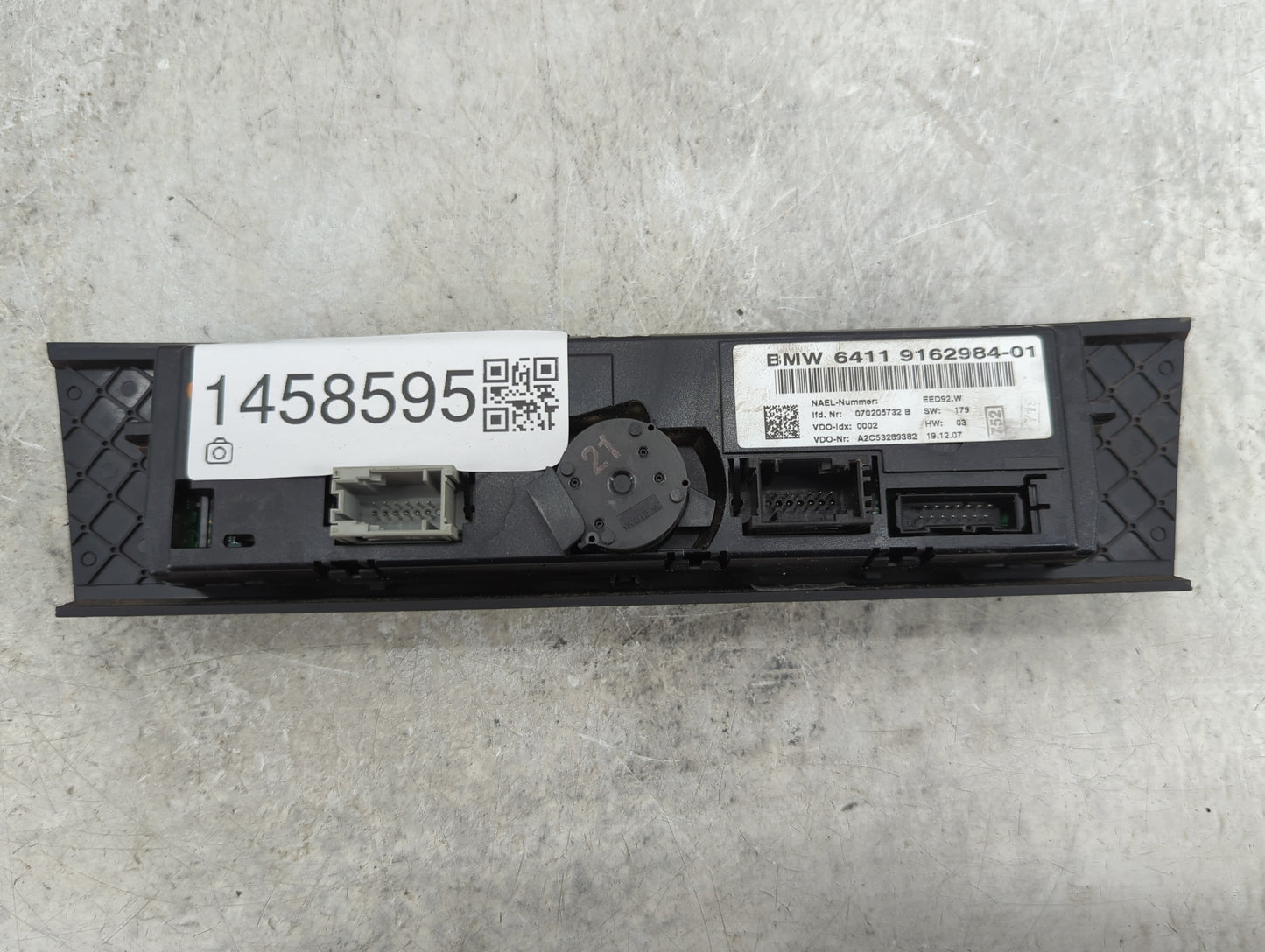 2007-2010 Bmw 335i Climate Control Module Temperature AC/Heater Replacement P/N:9162984-01 Fits Fits 2007 2008 2009 2010 OEM