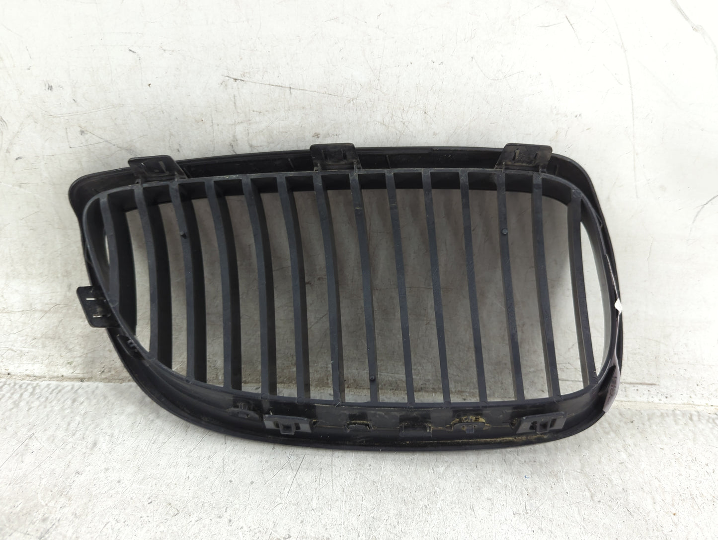 2007-2010 Bmw 335i Front Grille Bumper Not Included 1459487 - Oemusedautoparts1.com