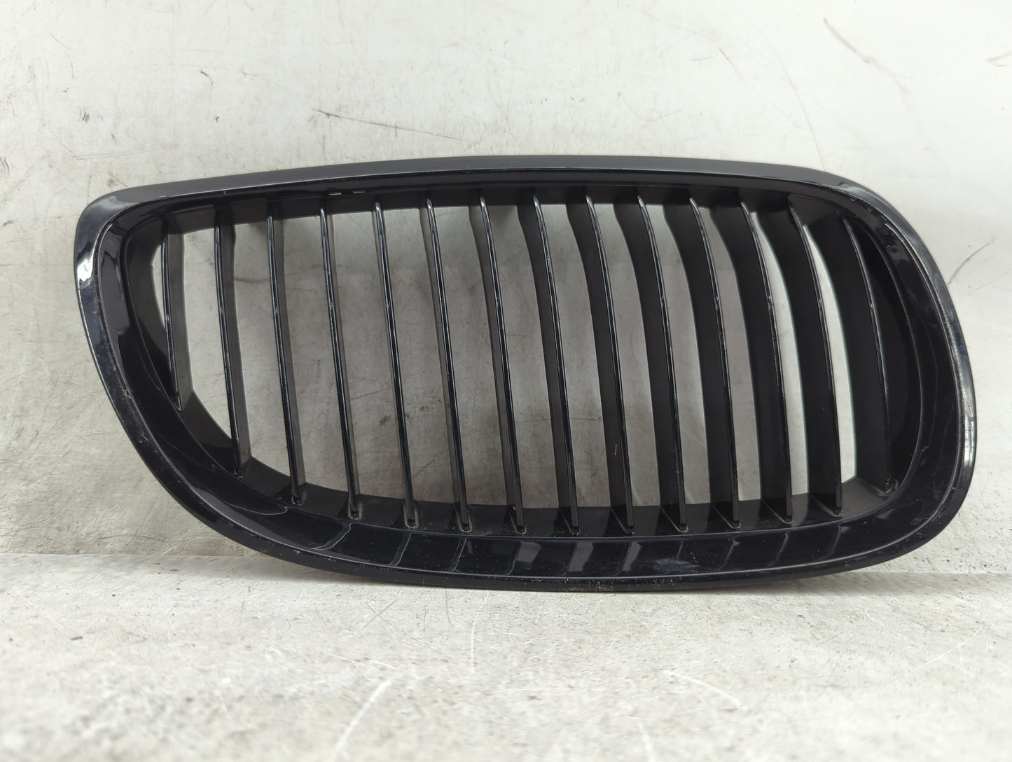 2007-2010 Bmw 335i Front Grille Bumper Not Included 1459551 - Oemusedautoparts1.com