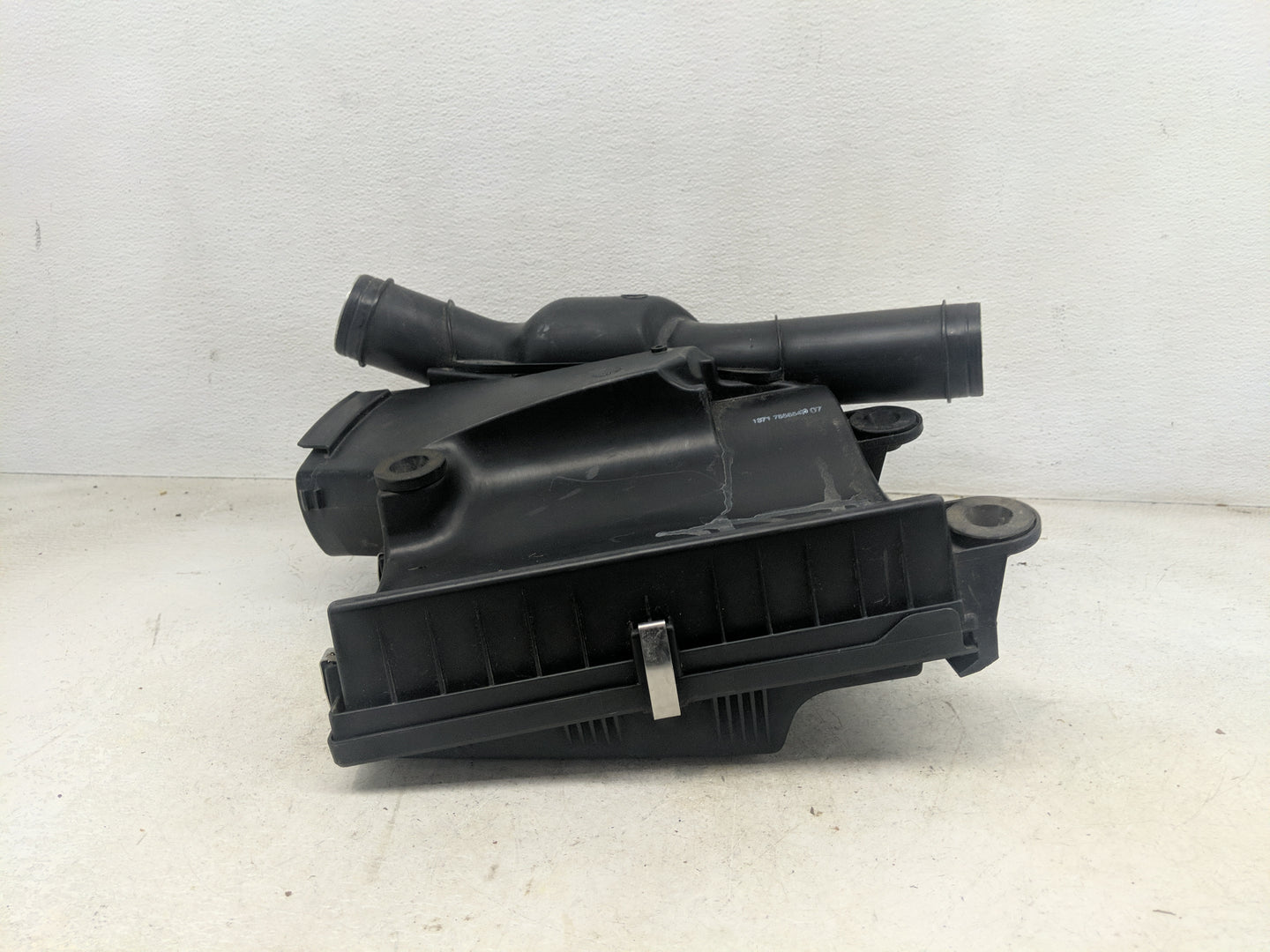 2007-2013 Bmw 335i Air Cleaner Intake-duct Hose Tube 1464733 - Oemusedautoparts1.com