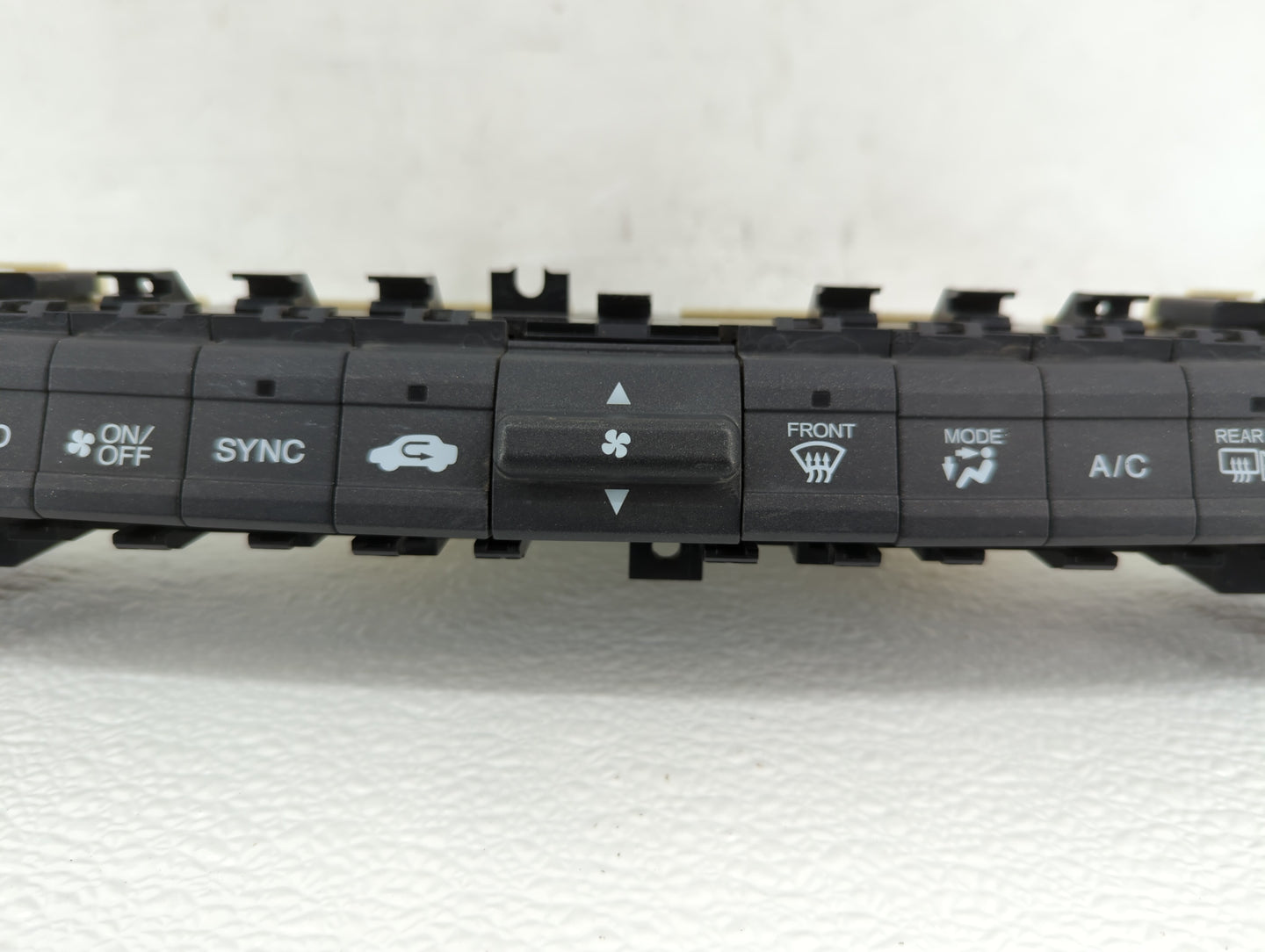 2007-2009 Bmw 335i Climate Control Module Temperature AC/Heater Replacement P/N:6411 9162983 6411 91282287 Fits OEM Used Aut