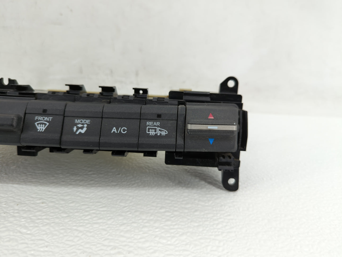 2007-2009 Bmw 335i Climate Control Module Temperature AC/Heater Replacement P/N:6411 9162983 6411 91282287 Fits OEM Used Aut