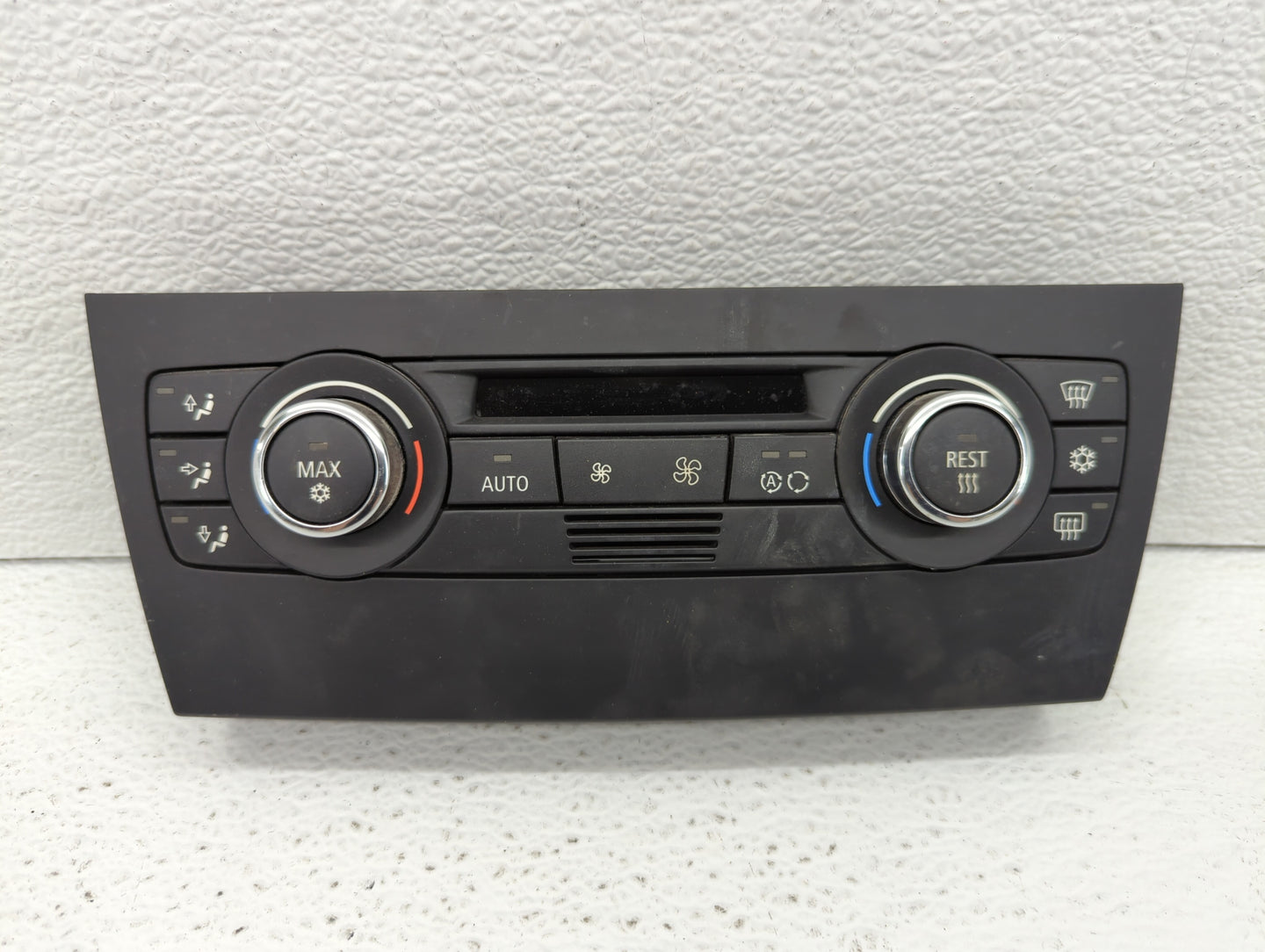 2007-2010 Bmw 335i Climate Control Module Temperature AC/Heater Replacement P/N:6411 9147300-01 6411 9199261-03 Fits OEM Use